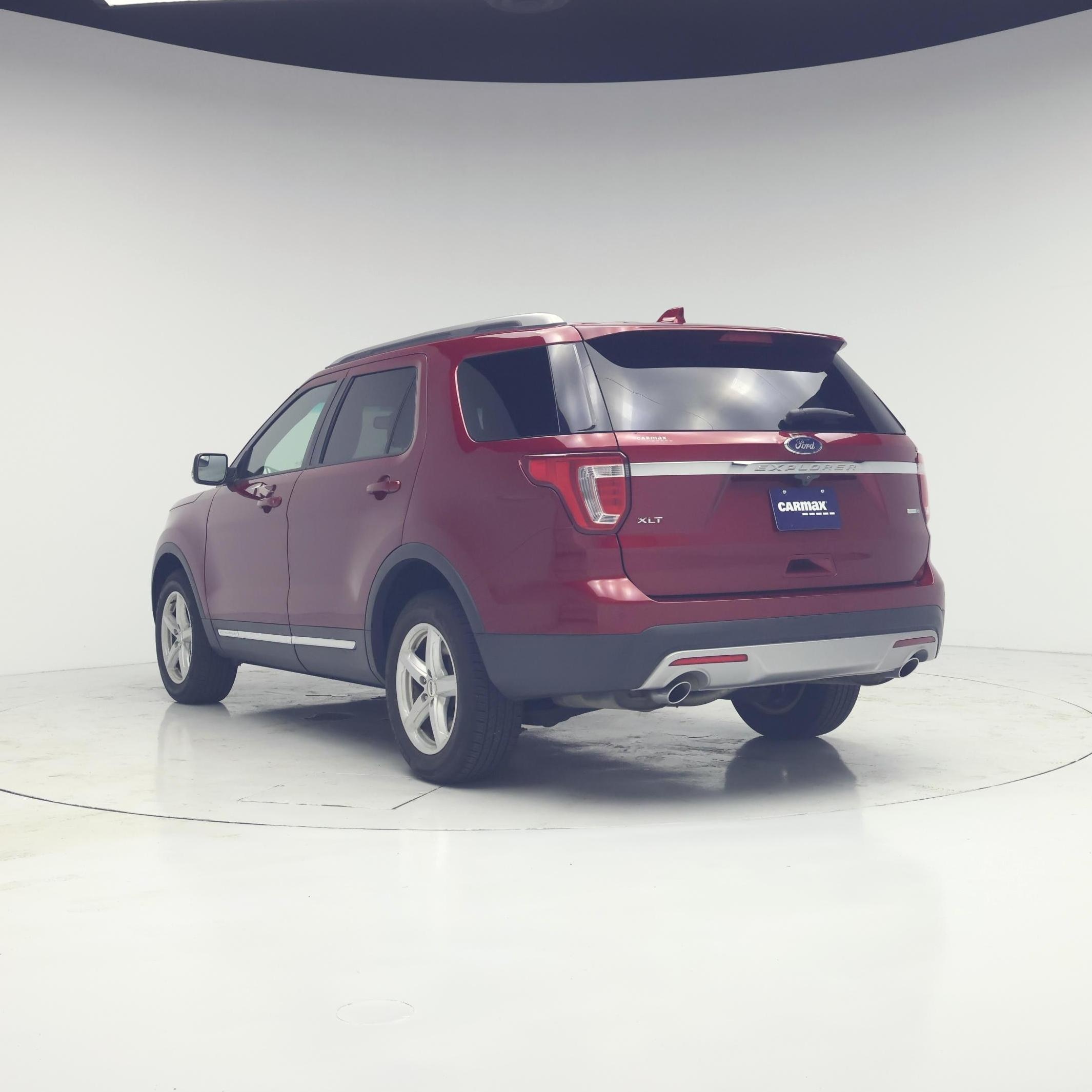 Thumbnail: 2016 Ford Explorer - 2