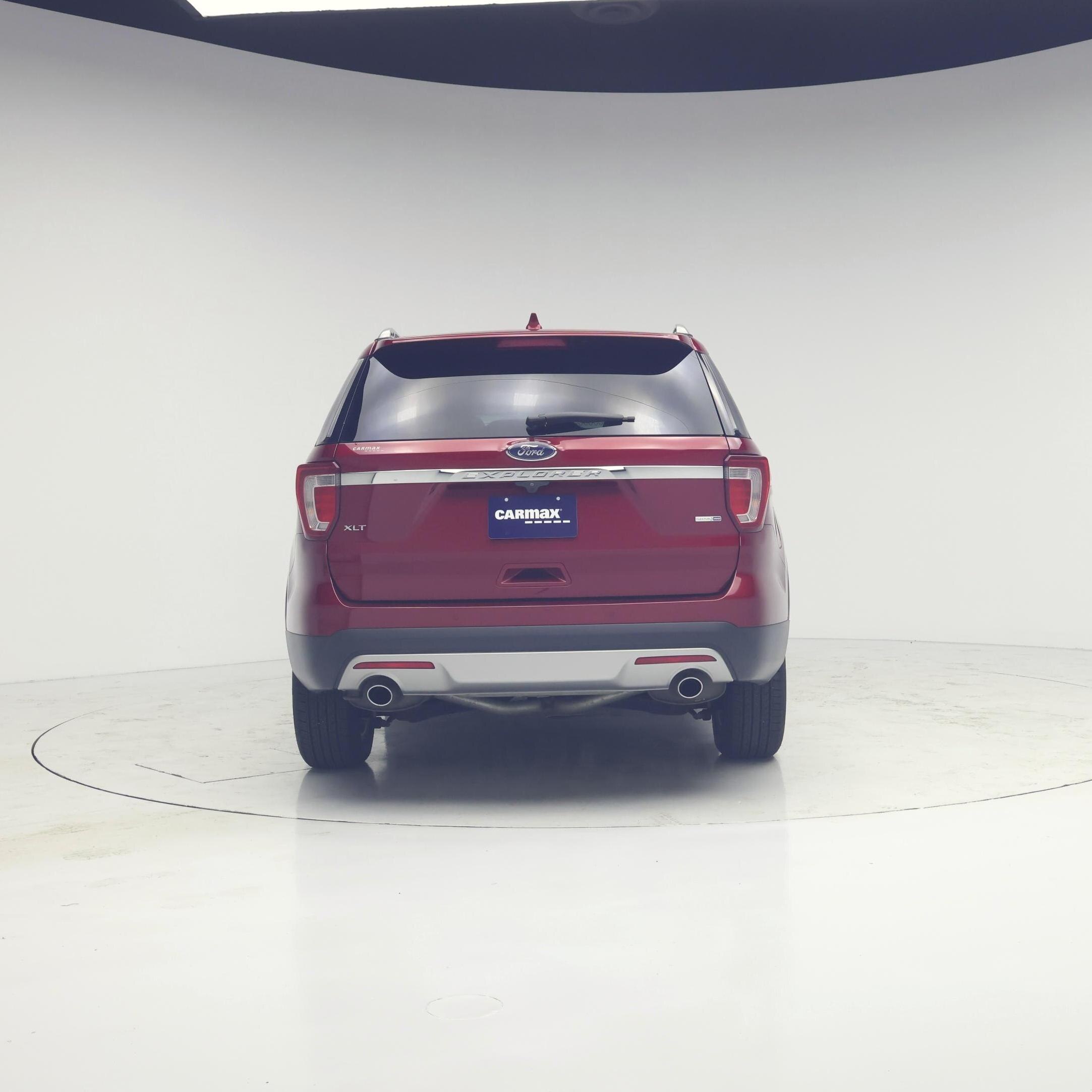 Thumbnail: 2016 Ford Explorer - 6