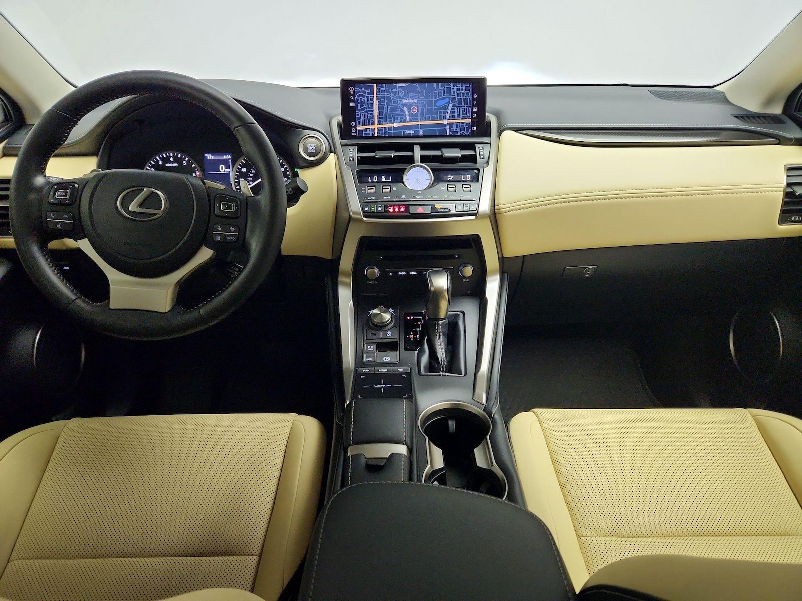 2021 Lexus NX 300 - Photo 10