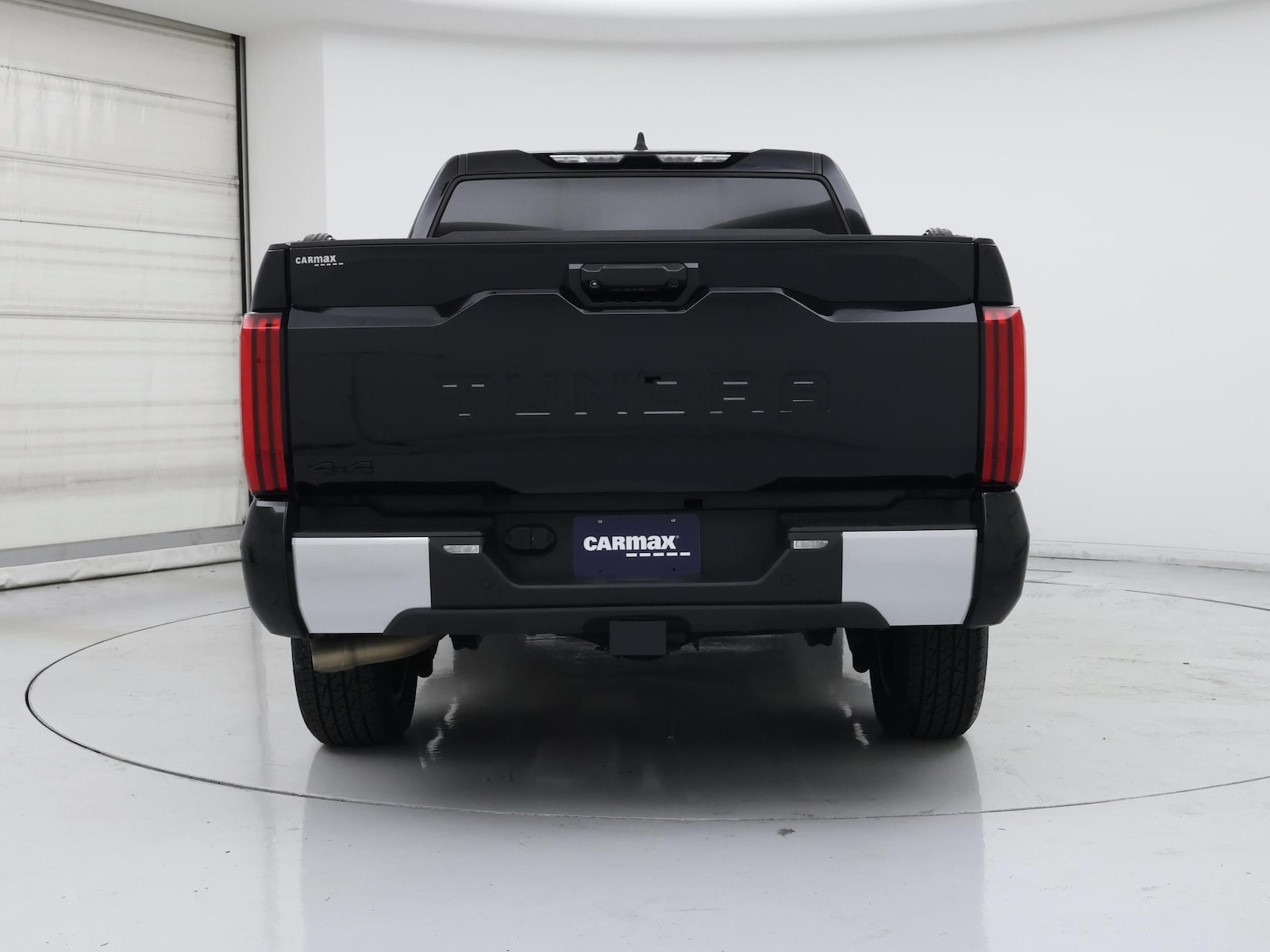 2025 Toyota Tundra Limited - Photo 7