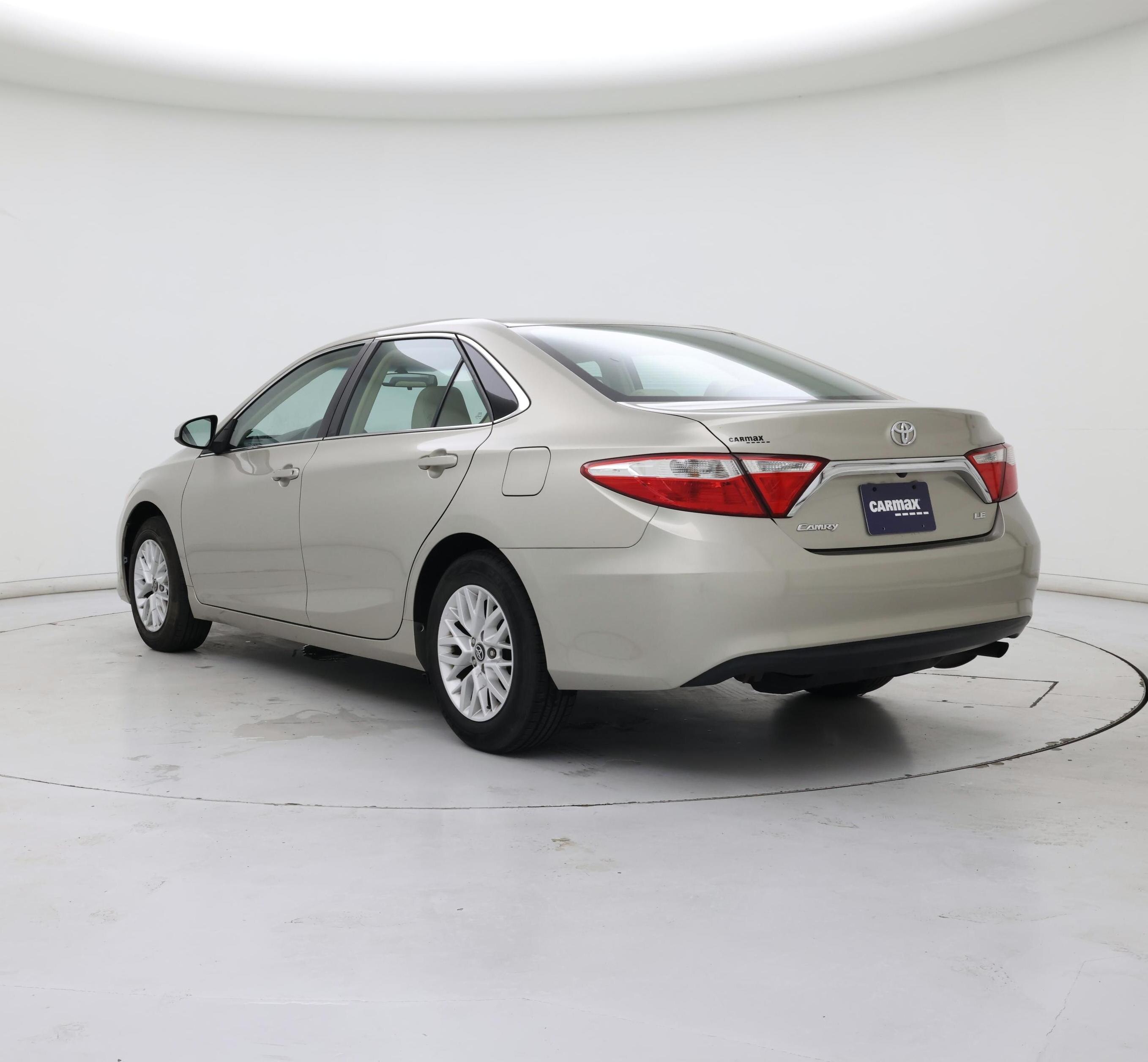 Thumbnail: 2016 Toyota Camry - 2