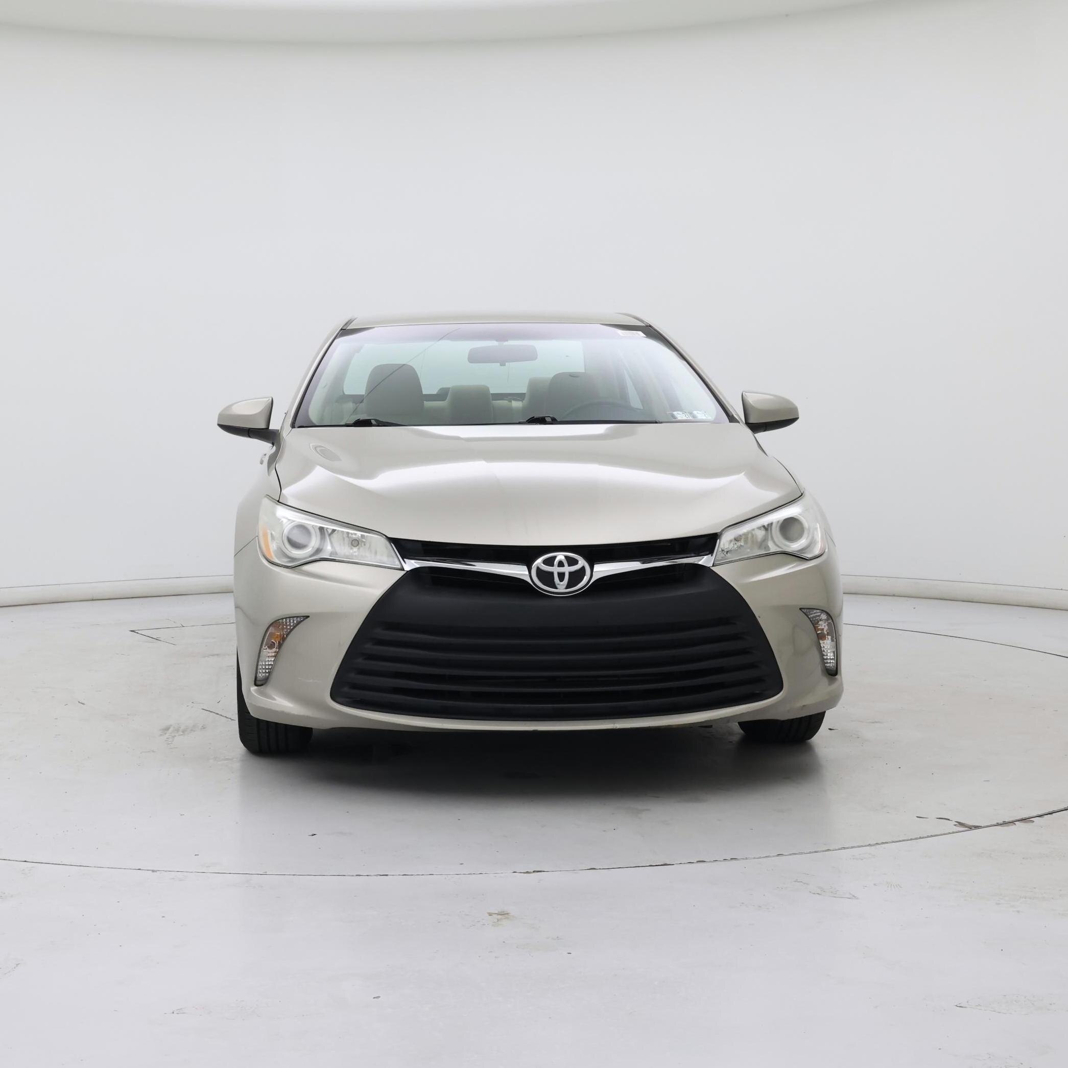 Thumbnail: 2016 Toyota Camry - 5