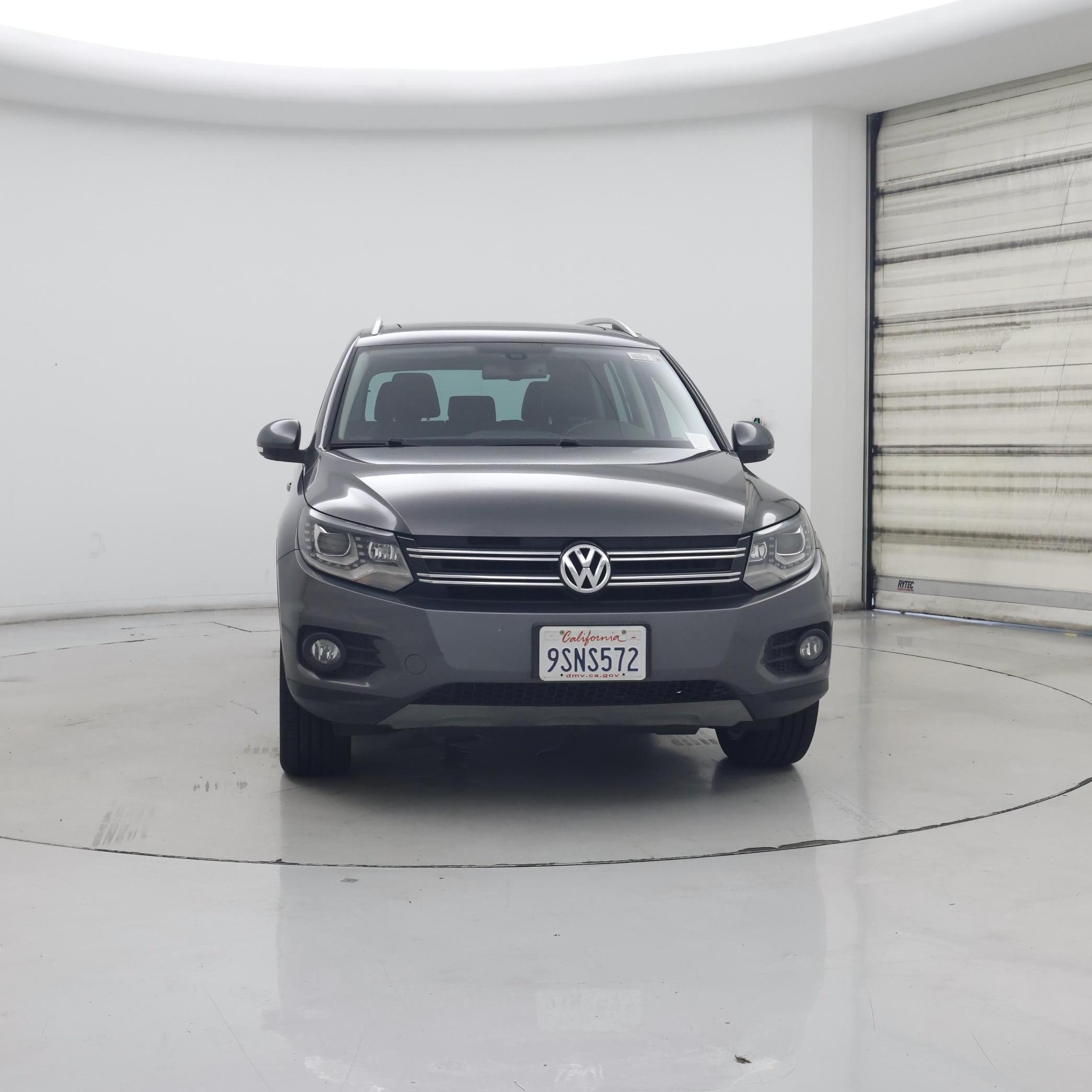 Thumbnail: 2016 Volkswagen Tiguan - 5