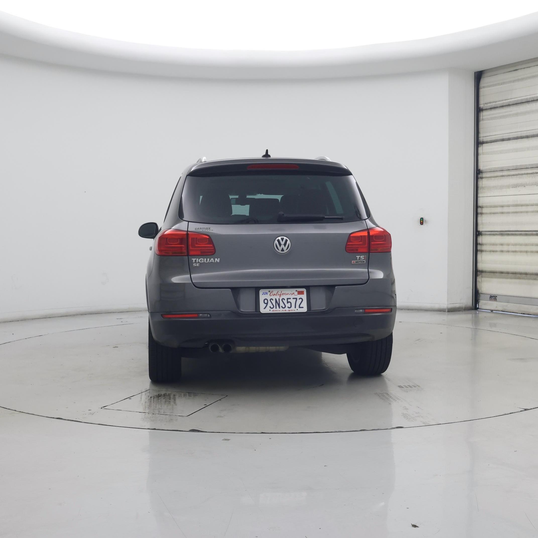 Thumbnail: 2016 Volkswagen Tiguan - 6