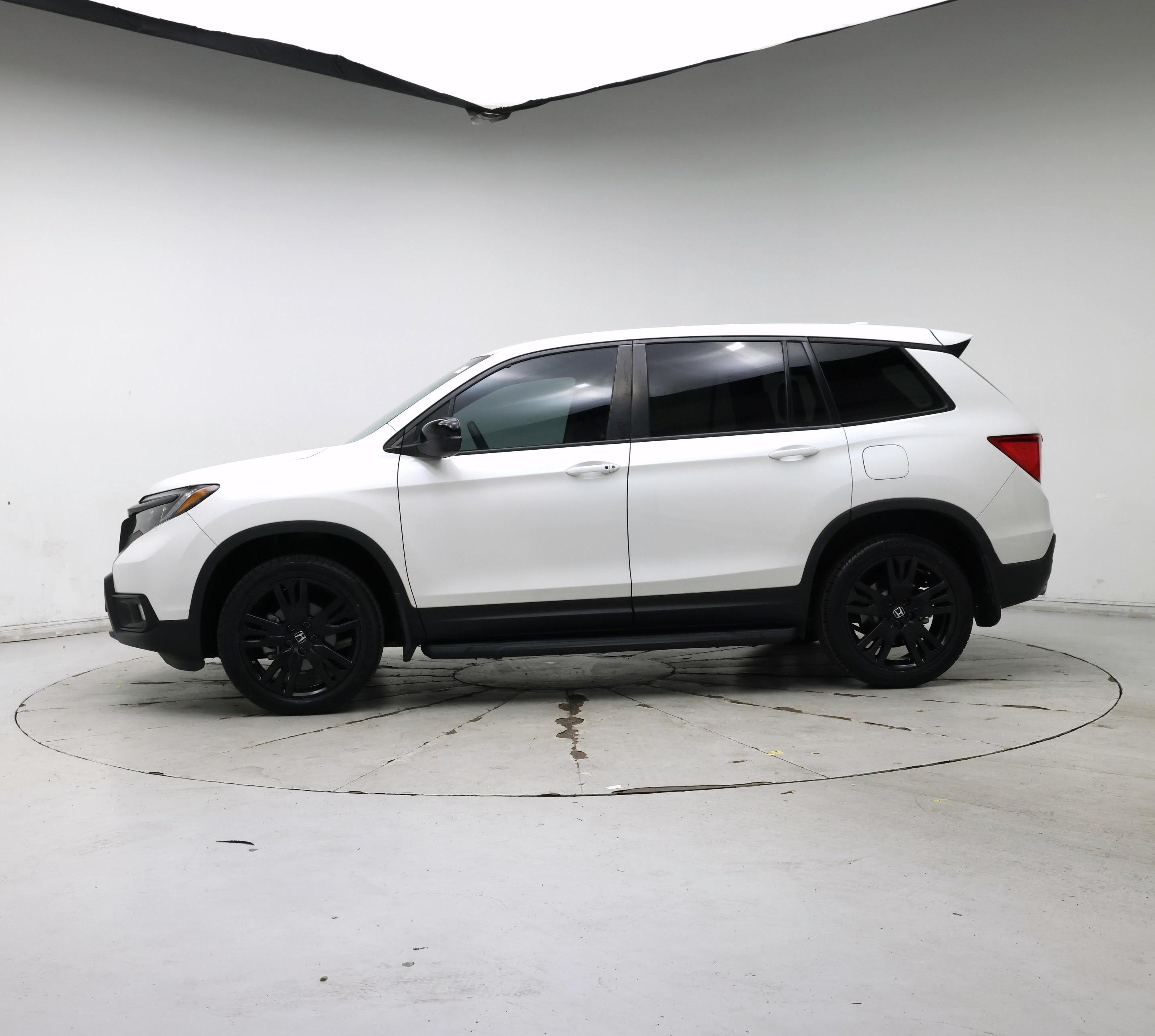 Thumbnail: 2021 Honda Passport - 3