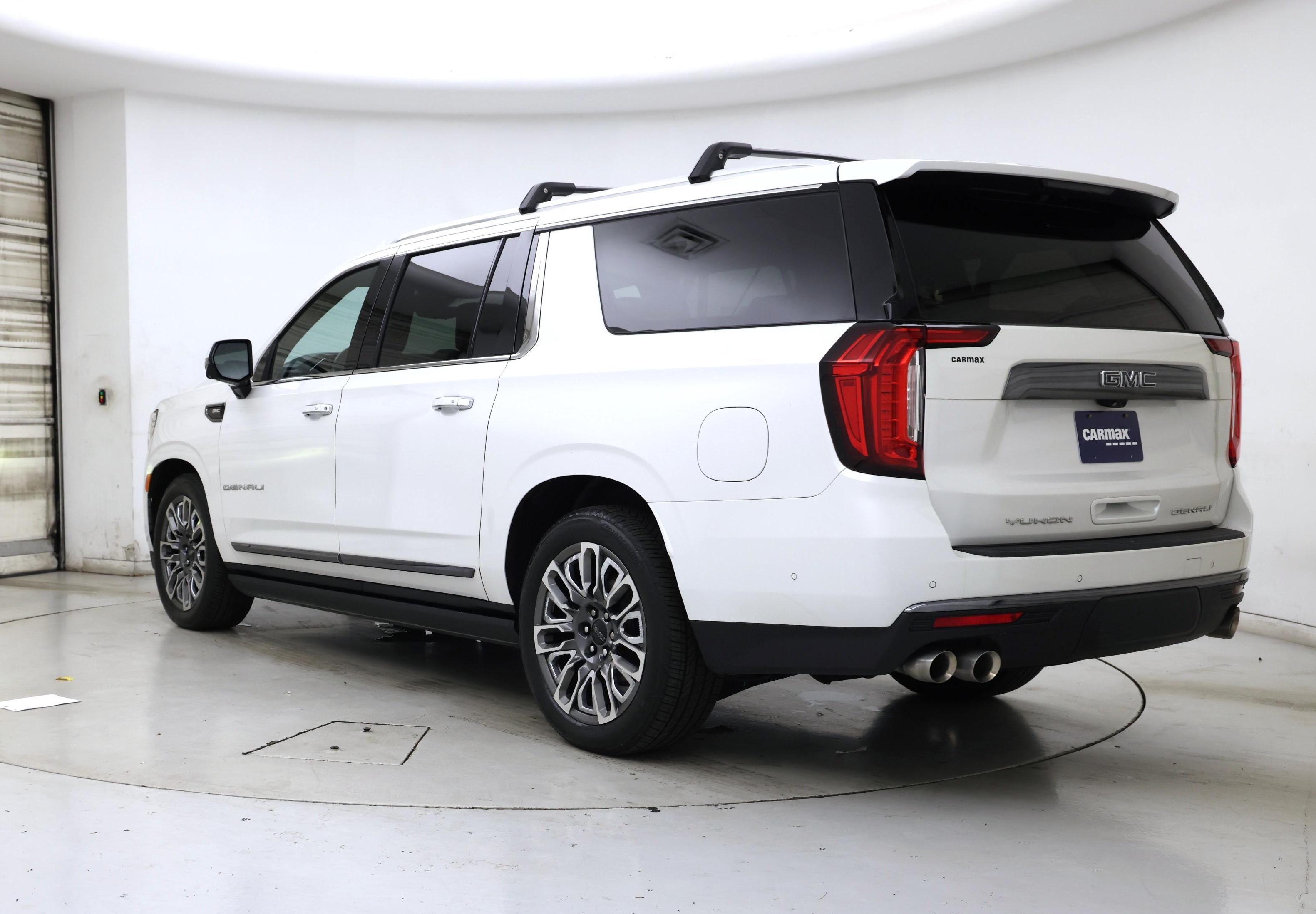 Thumbnail: 2023 GMC Yukon XL - 2