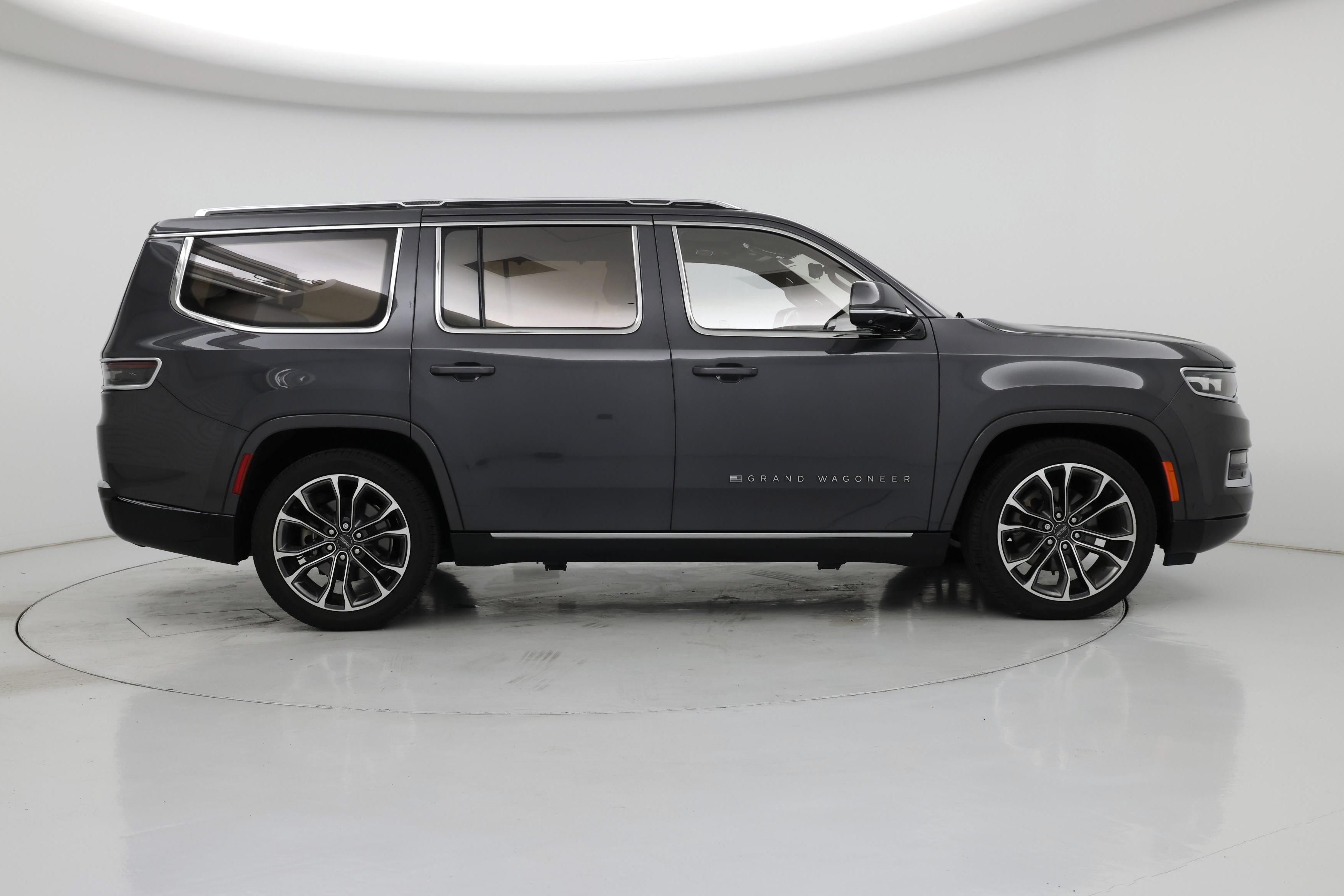 Thumbnail: 2022 Jeep Grand Wagoneer - 7