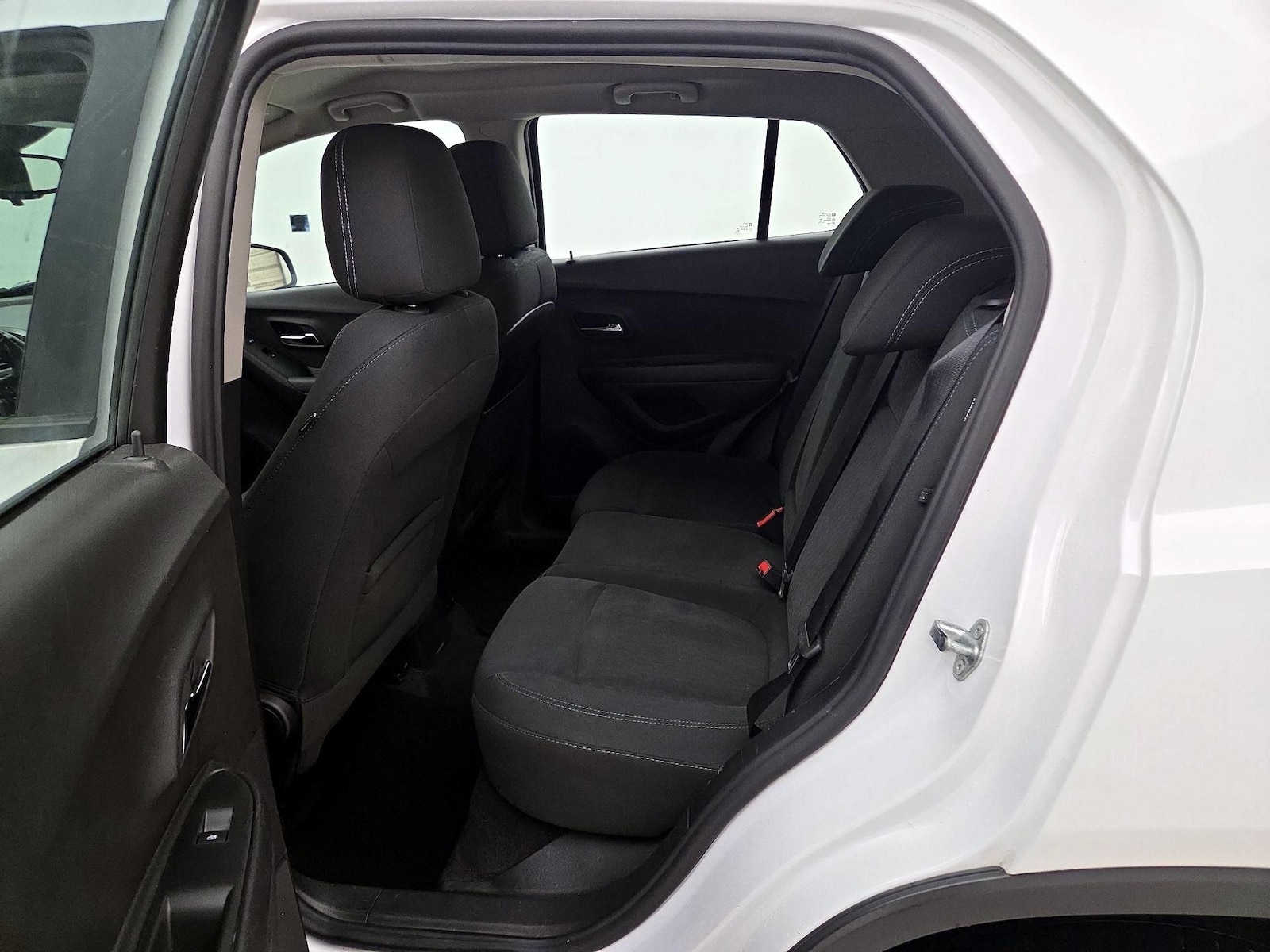 2016 Chevrolet Trax LS - Photo 19