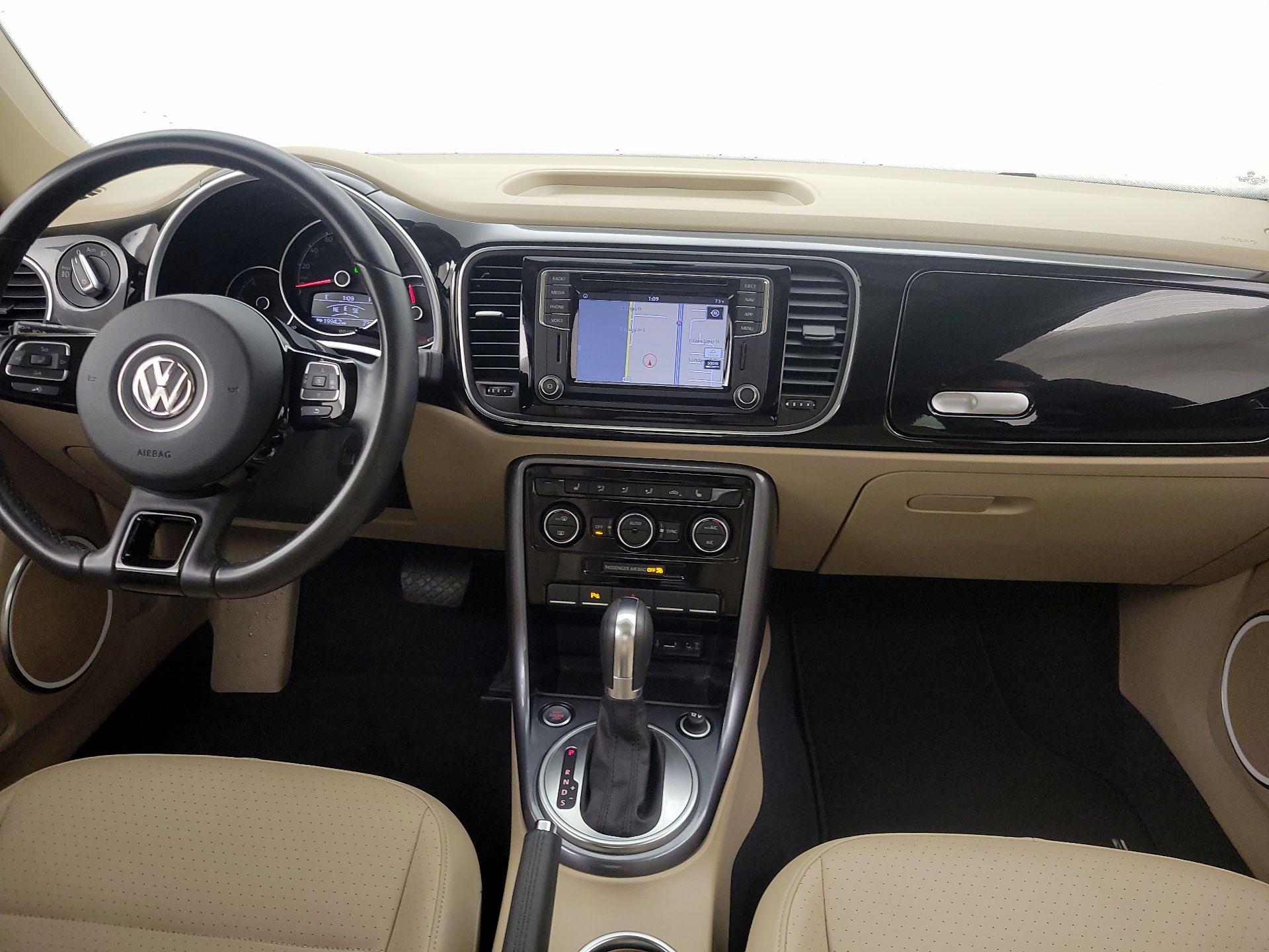 Thumbnail: 2018 Volkswagen Beetle - 9