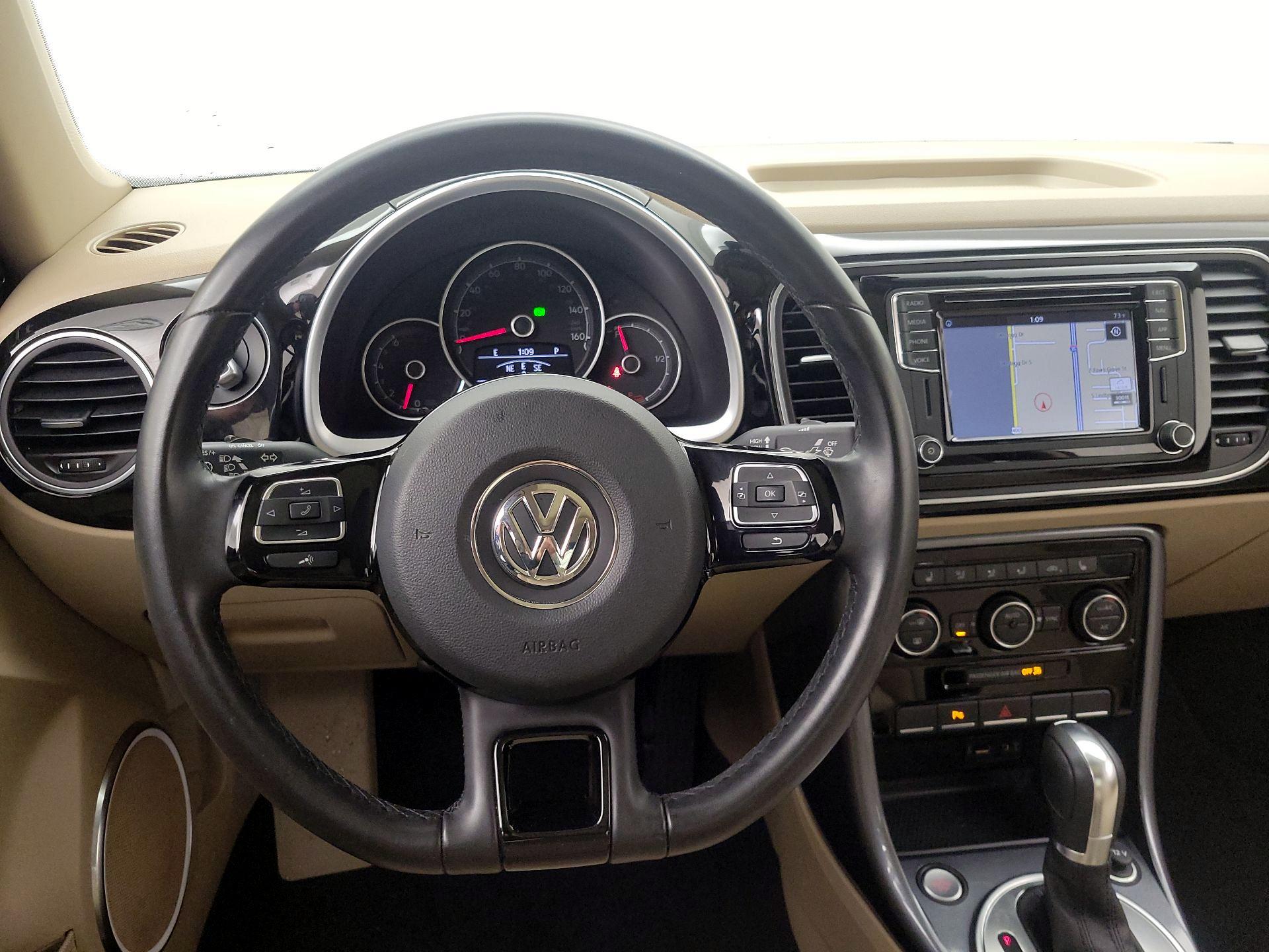 Thumbnail: 2018 Volkswagen Beetle - 10