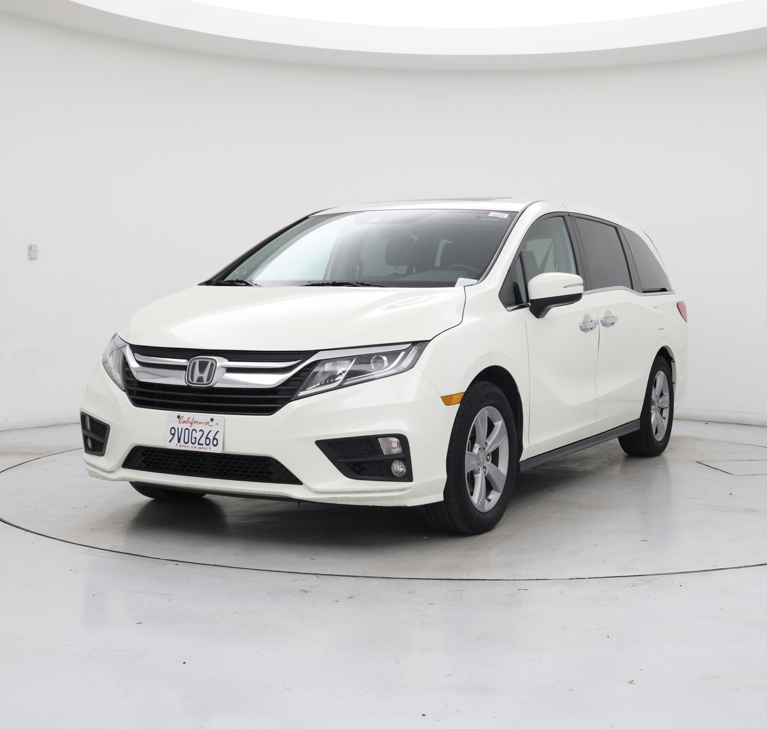 Thumbnail: 2018 Honda Odyssey - 4