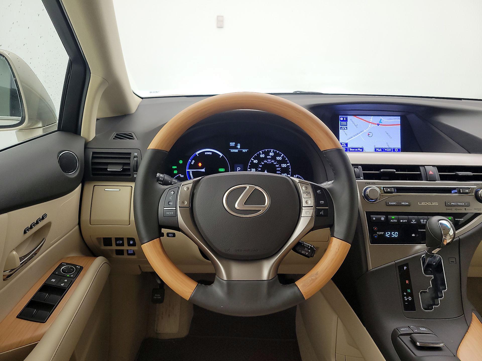 Thumbnail: 2015 Lexus RX - 10