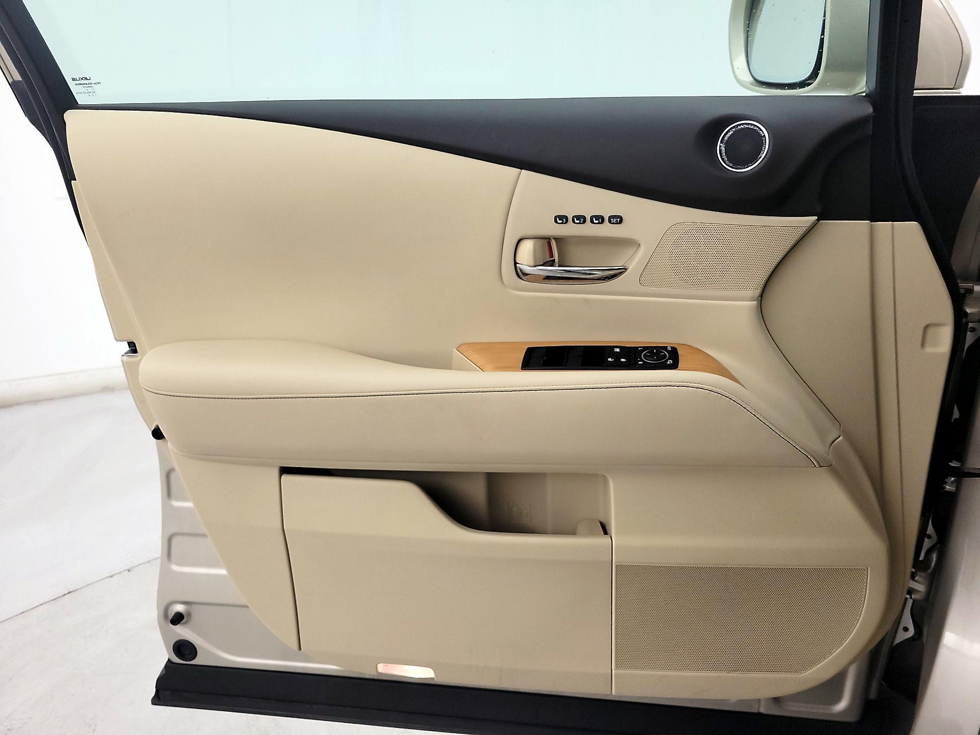 Thumbnail: 2015 Lexus RX - 12