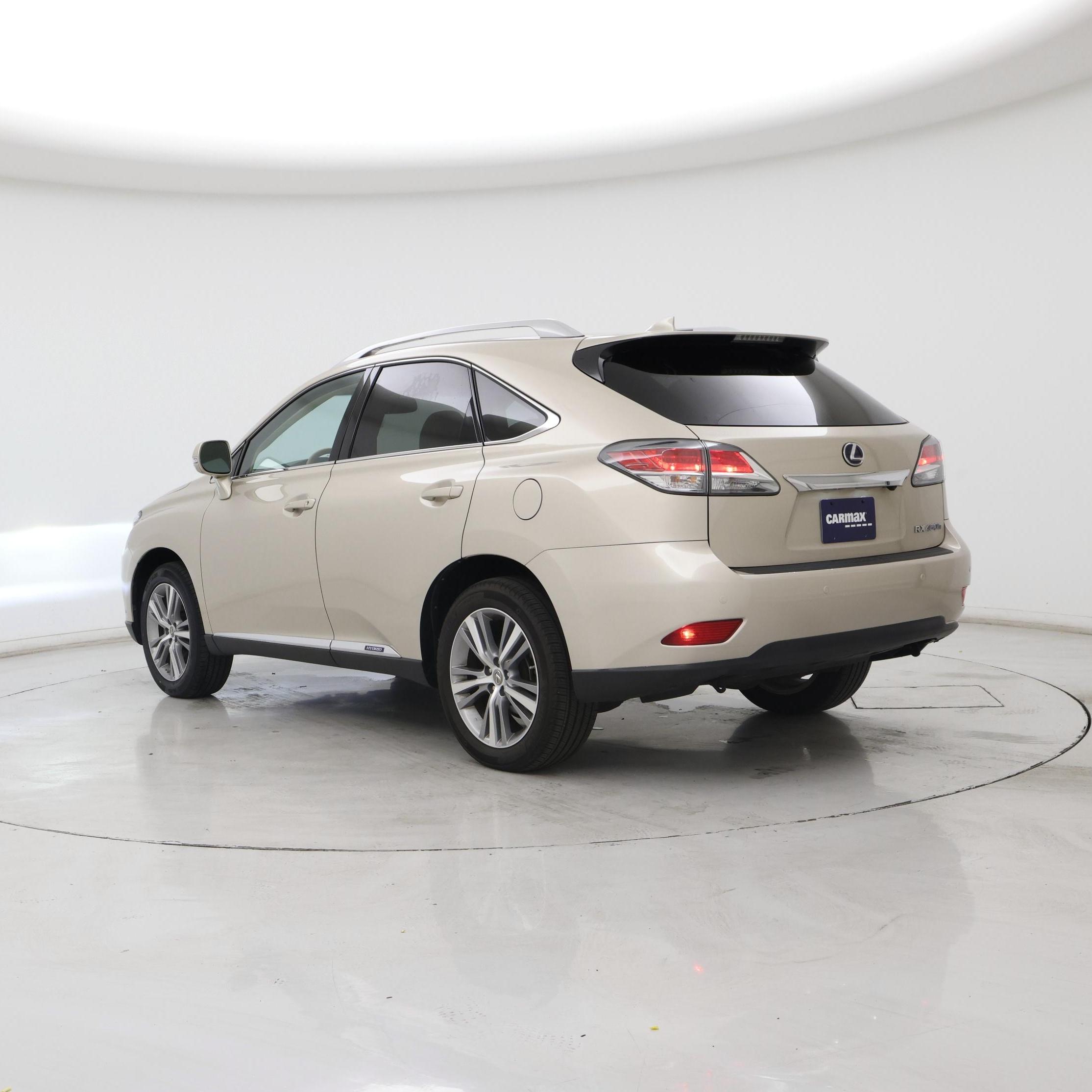 Thumbnail: 2015 Lexus RX - 2