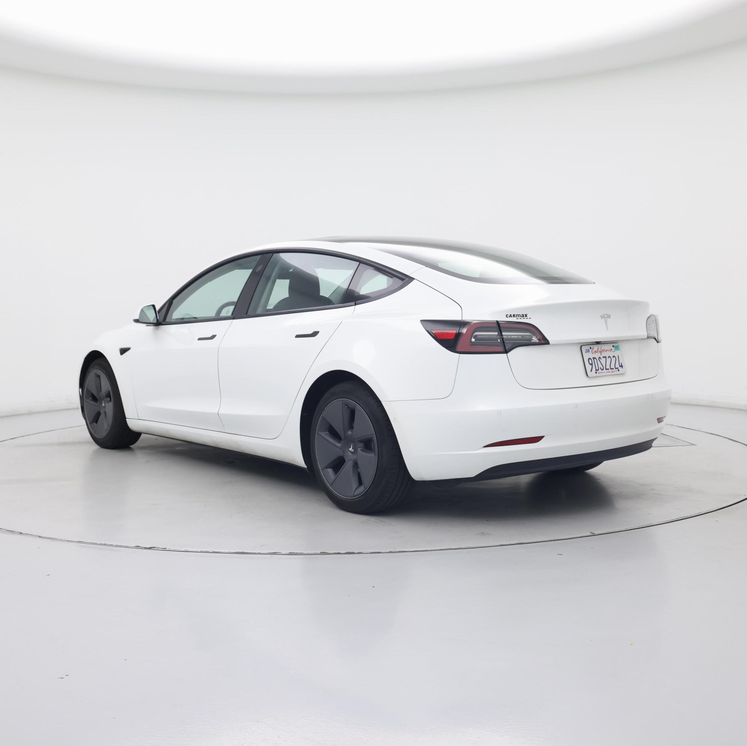 Thumbnail: 2022 Tesla Model 3 - 2