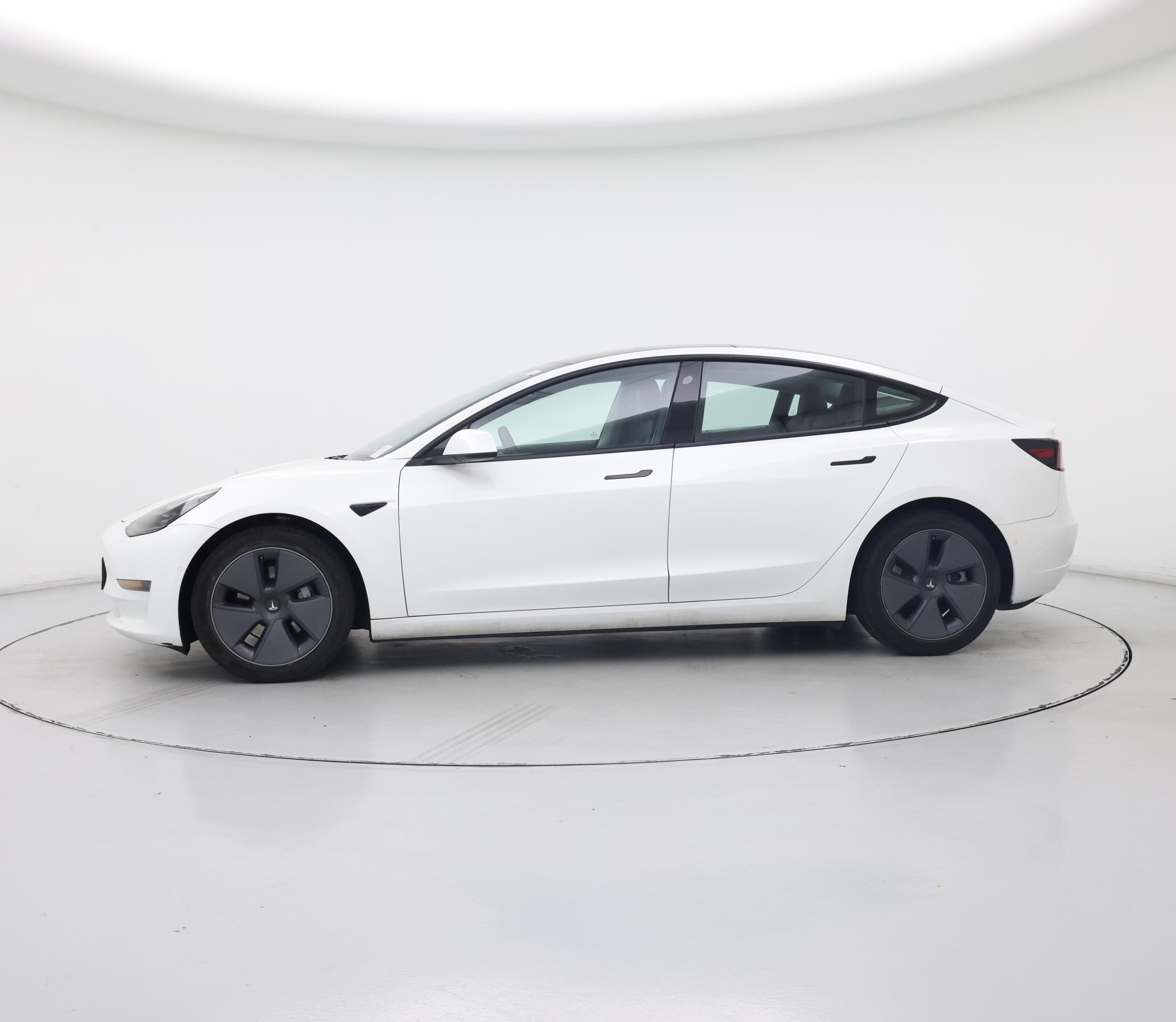 Thumbnail: 2022 Tesla Model 3 - 3