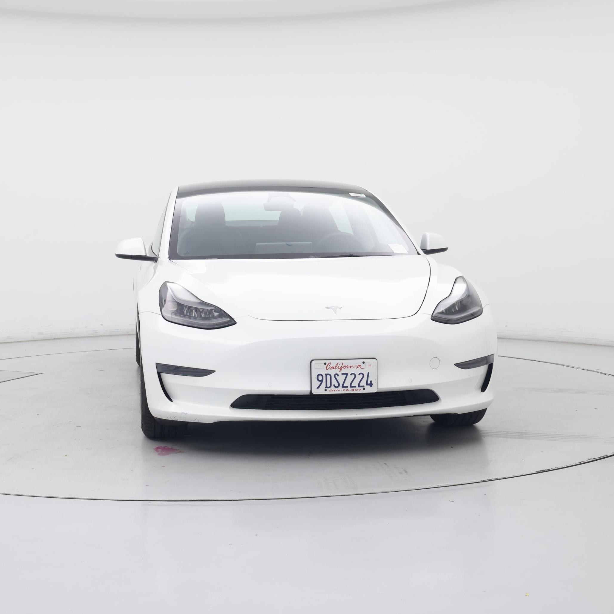 Thumbnail: 2022 Tesla Model 3 - 5