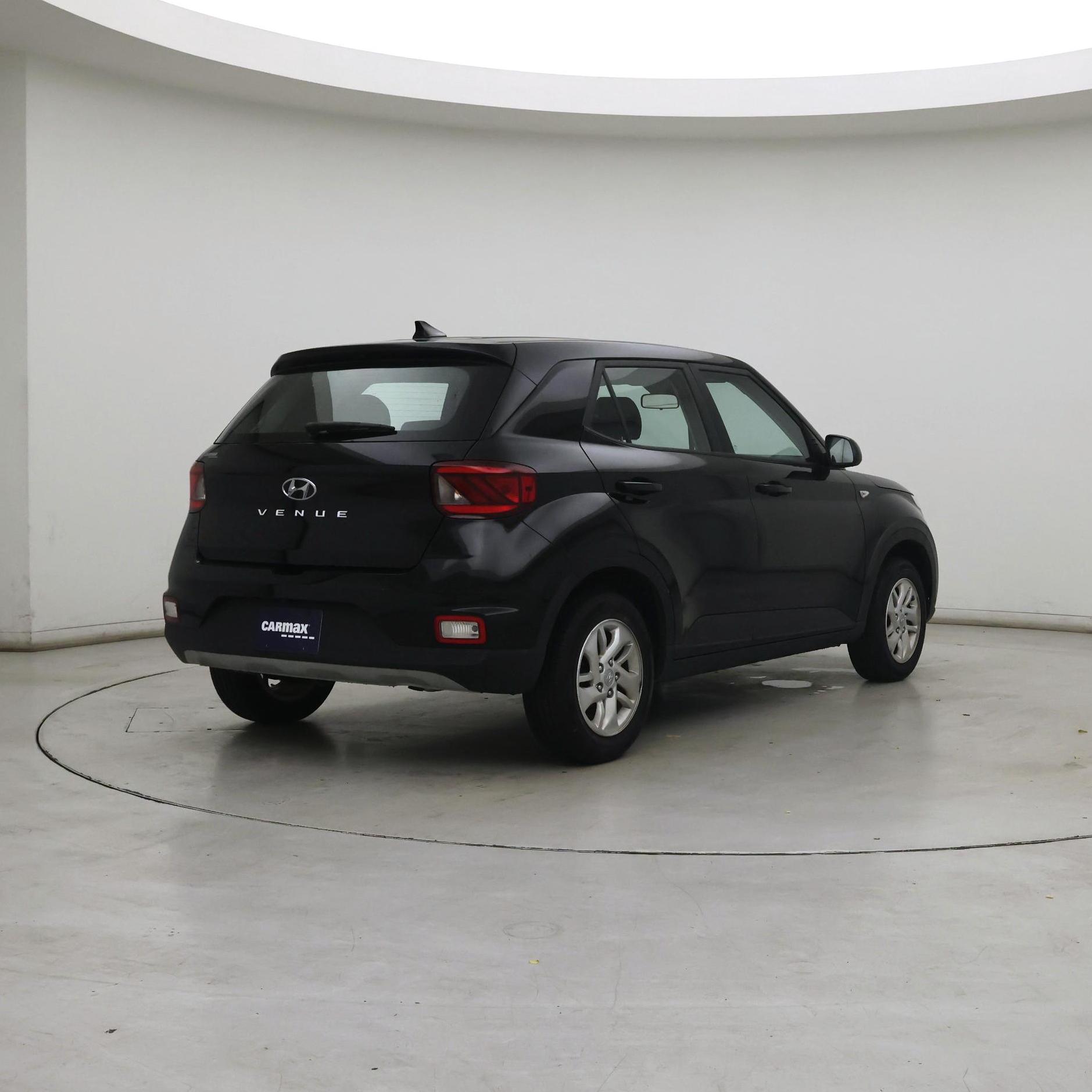 Thumbnail: 2022 Hyundai Venue - 8