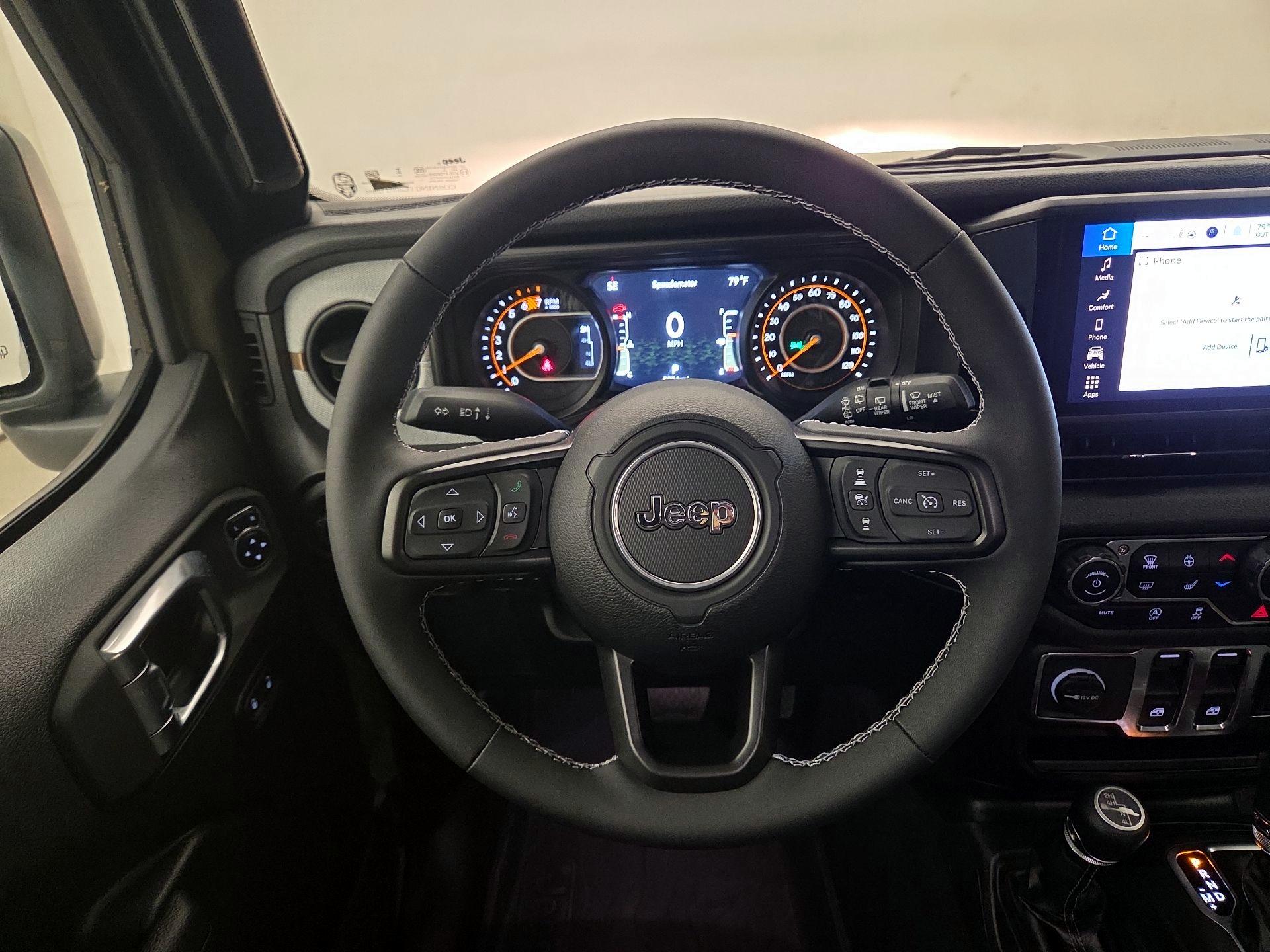 Thumbnail: 2025 Jeep Wrangler - 10