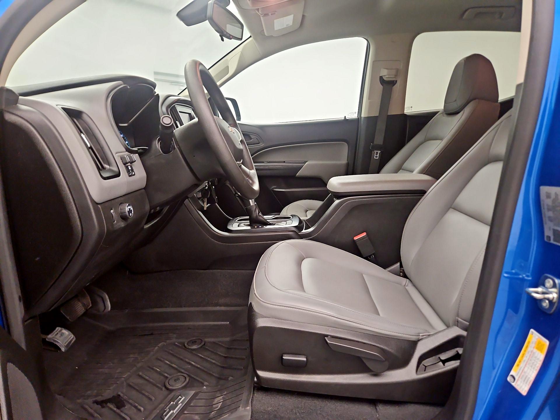 Thumbnail: 2022 Chevrolet Colorado - 9