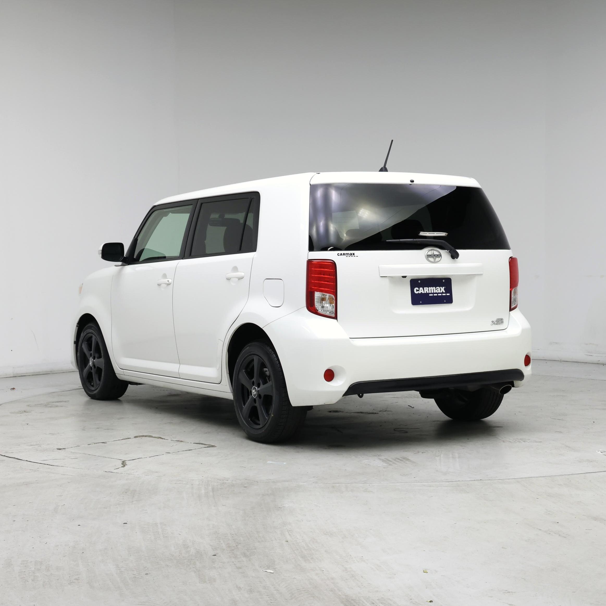 Thumbnail: 2015 Scion xB - 2