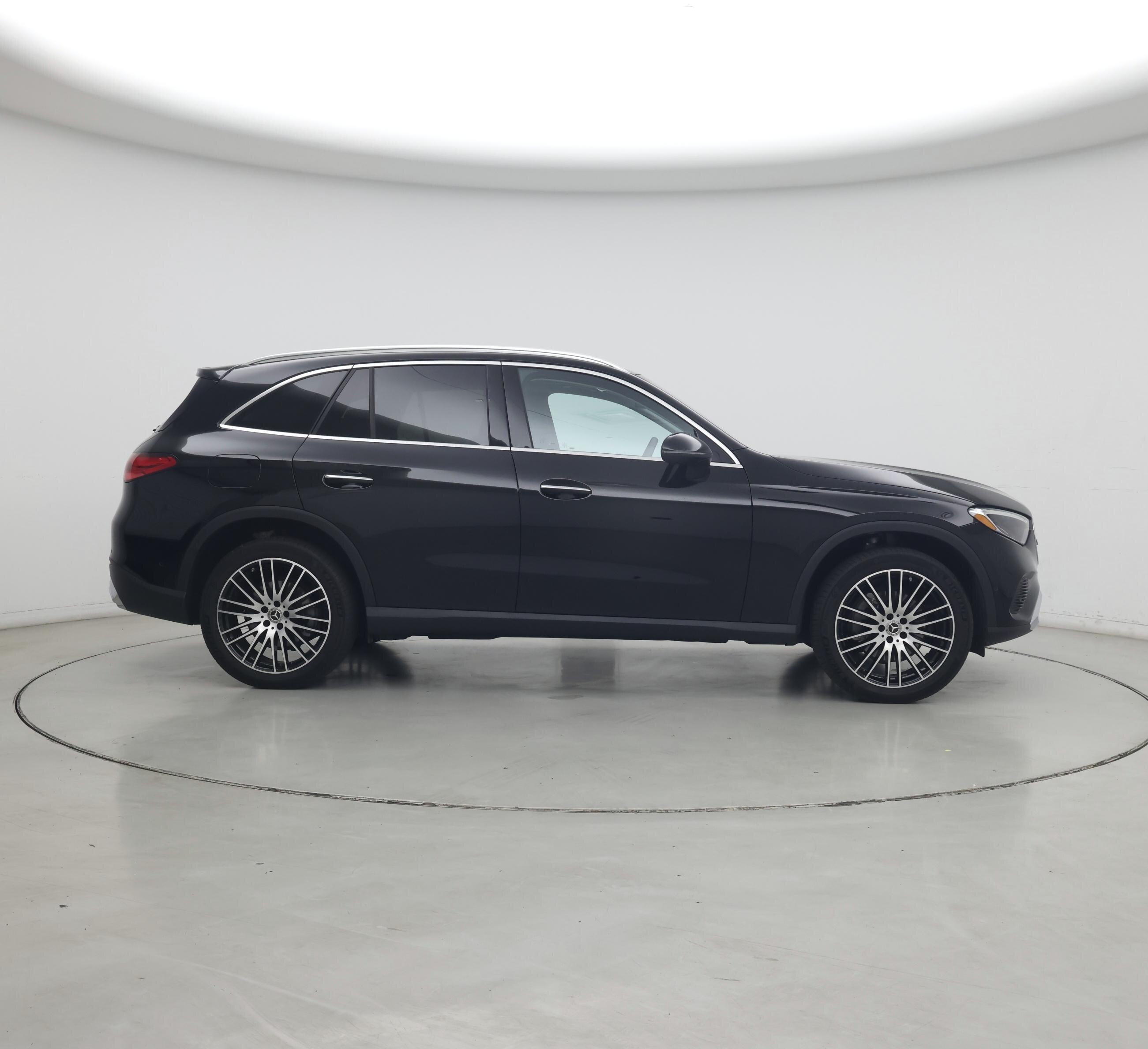 Thumbnail: 2023 Mercedes-Benz GLC - 7