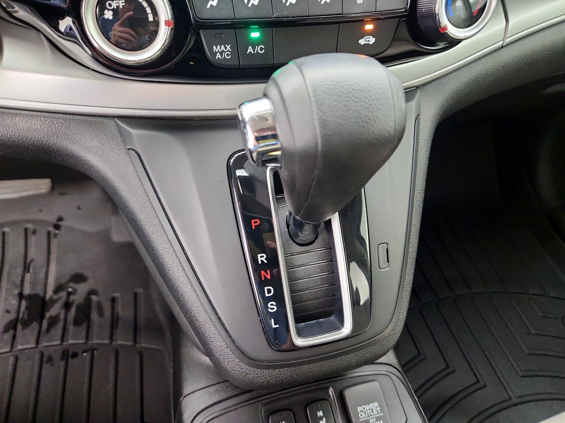 Thumbnail: 2016 Honda CR-V - 17