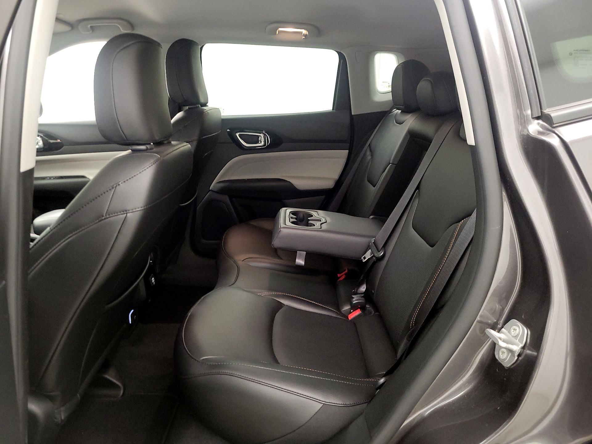 Thumbnail: 2022 Jeep Compass - 19