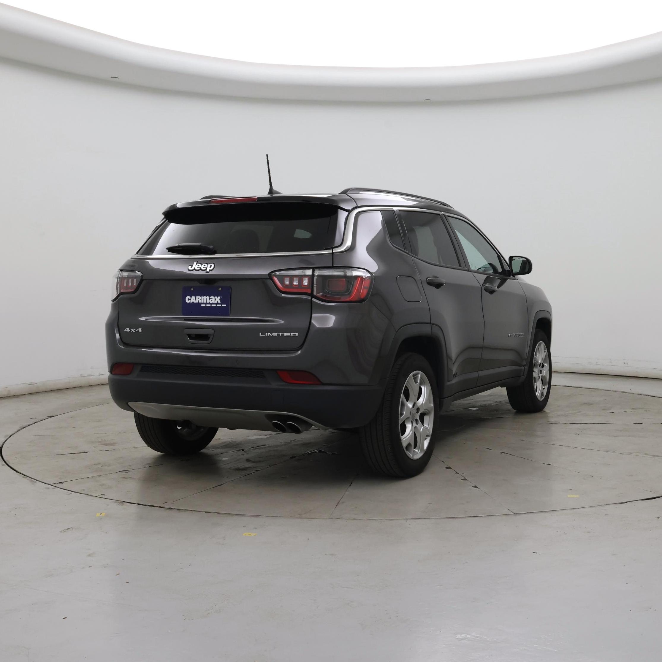 Thumbnail: 2022 Jeep Compass - 8