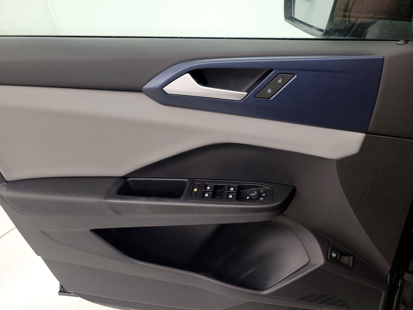 2022 Volkswagen Taos SE - Photo 13