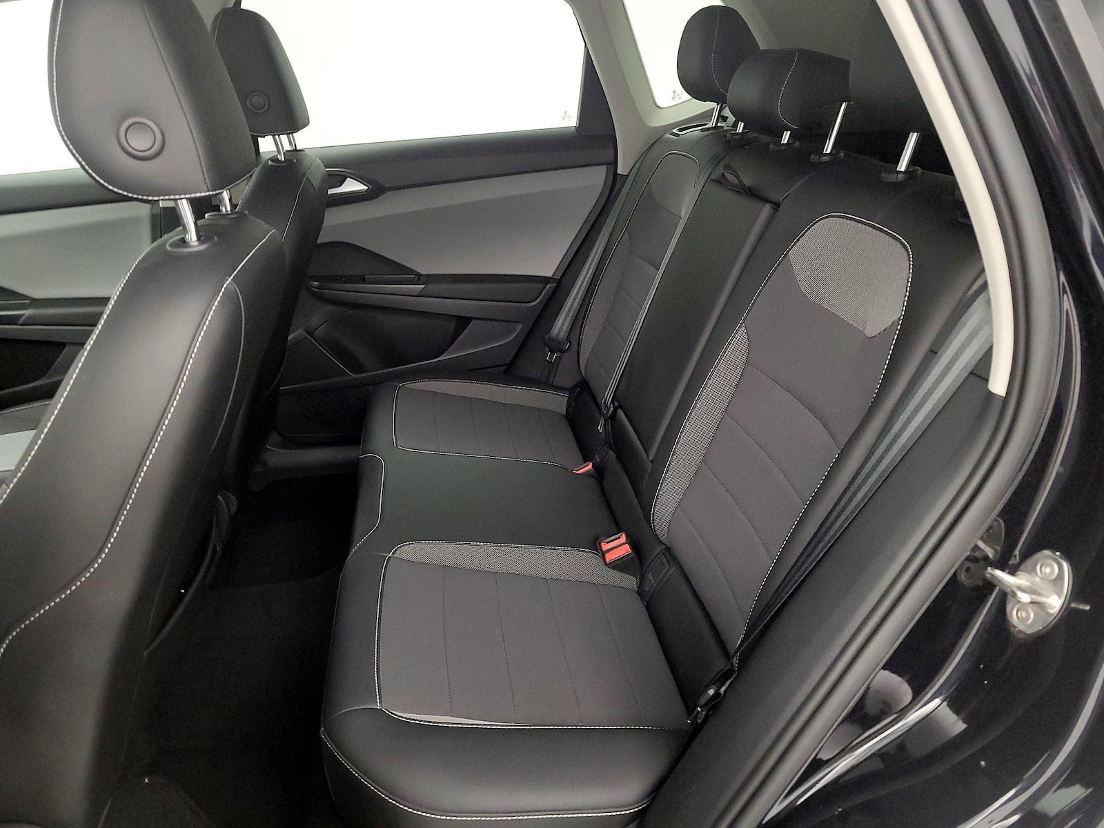 2022 Volkswagen Taos SE - Photo 20