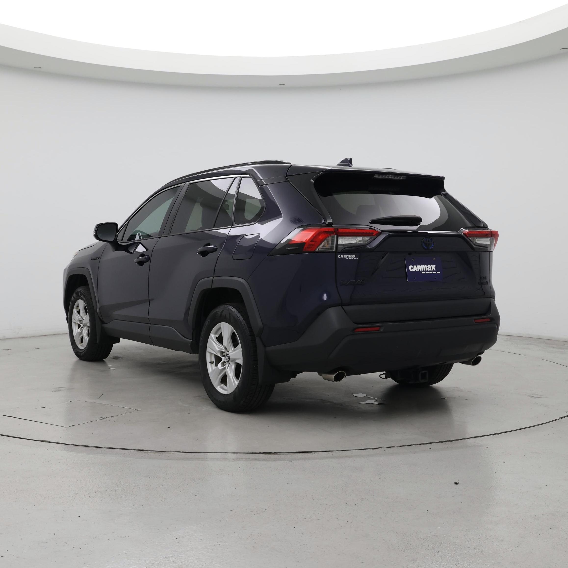 Thumbnail: 2019 Toyota RAV4 - 2