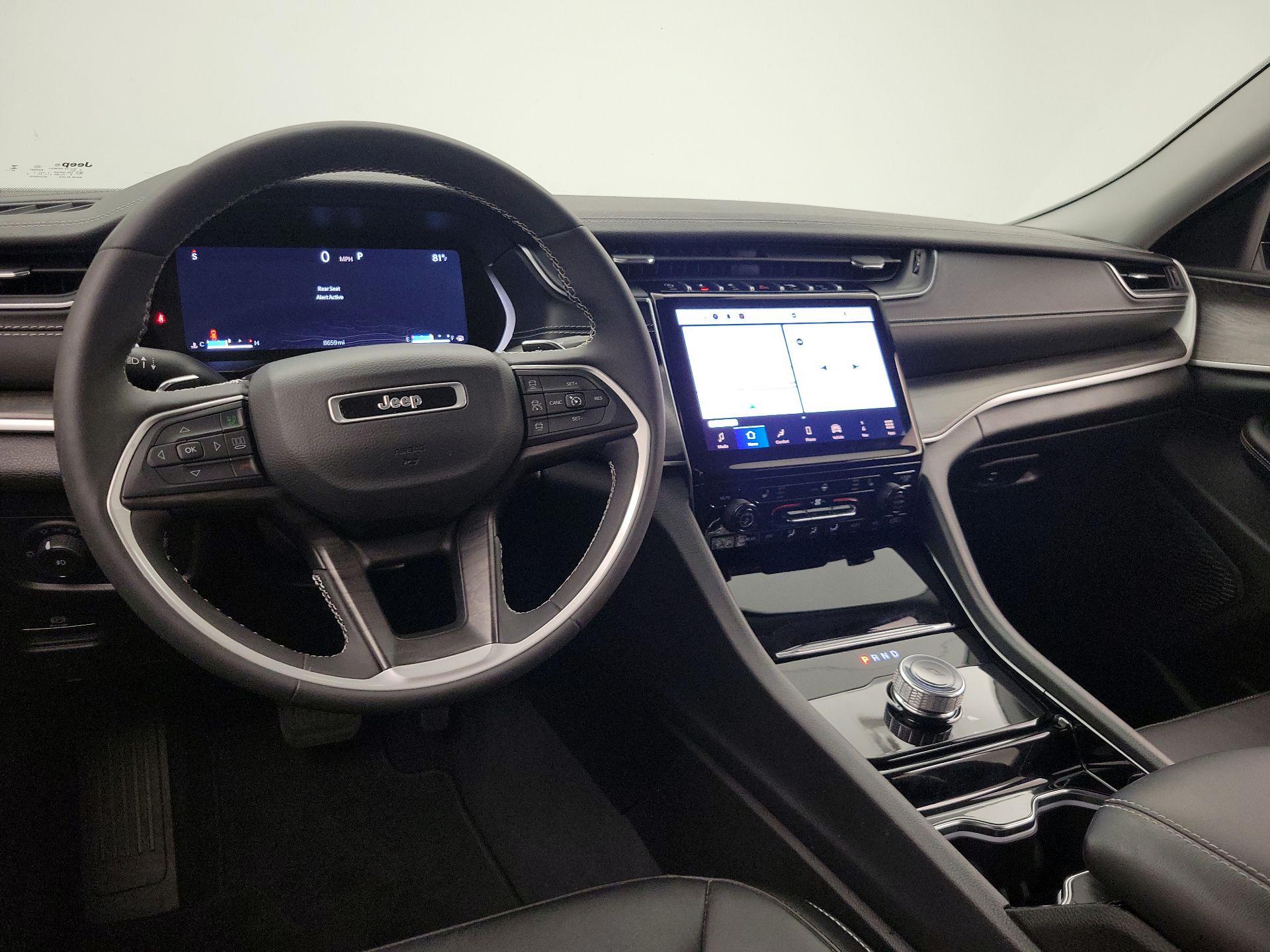 Thumbnail: 2023 Jeep Grand Cherokee - 9