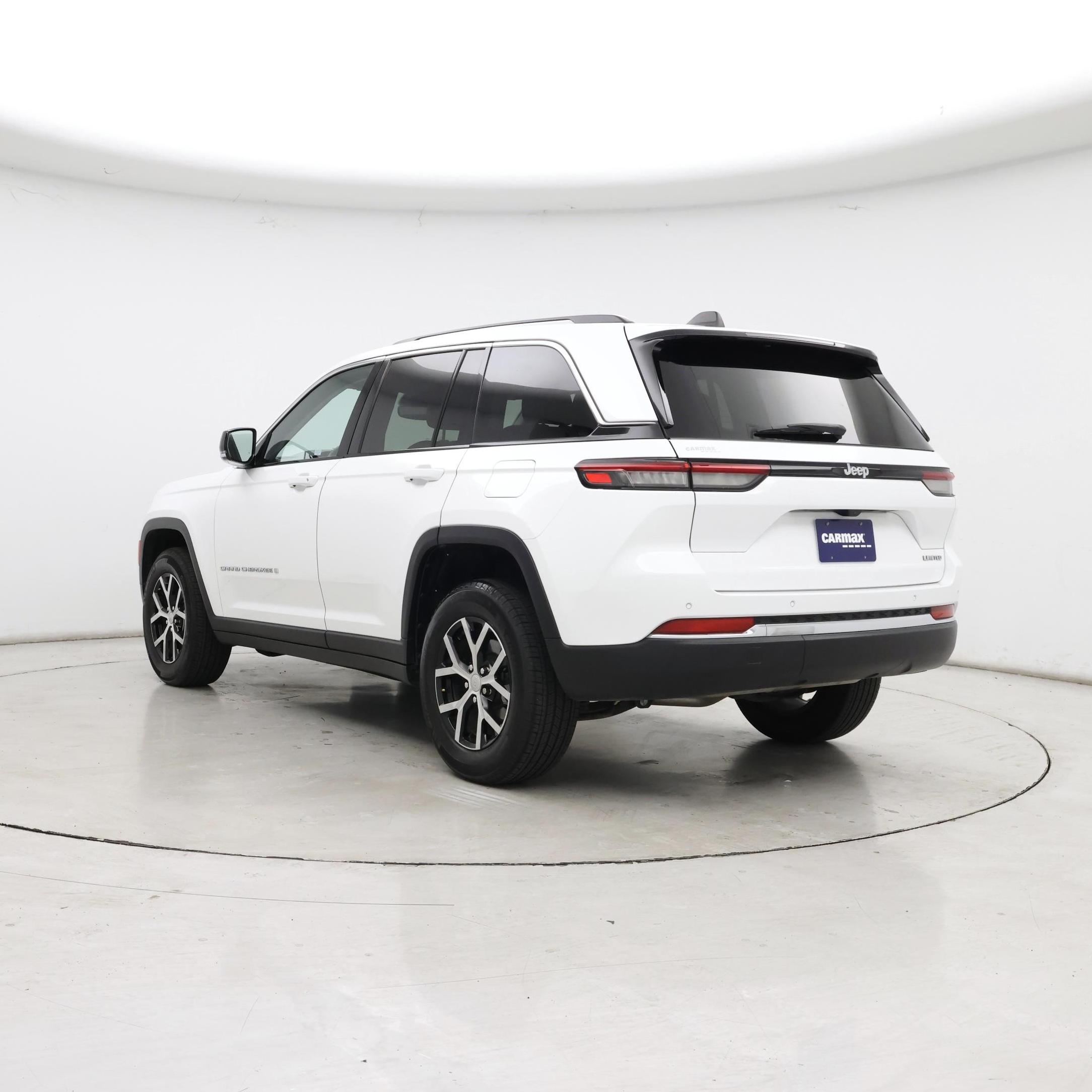 Thumbnail: 2023 Jeep Grand Cherokee - 2