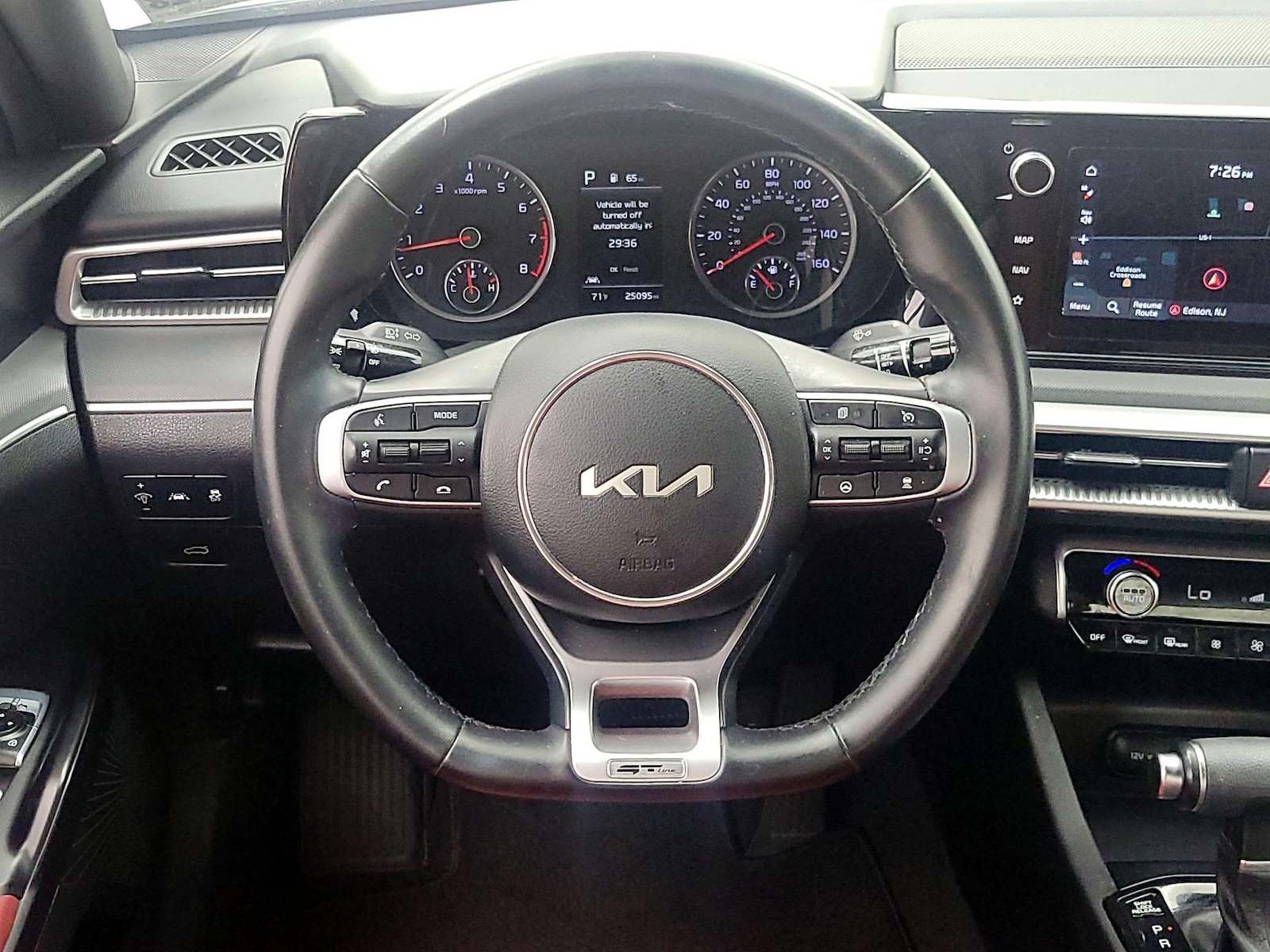 2023 Kia K5 GT-Line - Photo 11