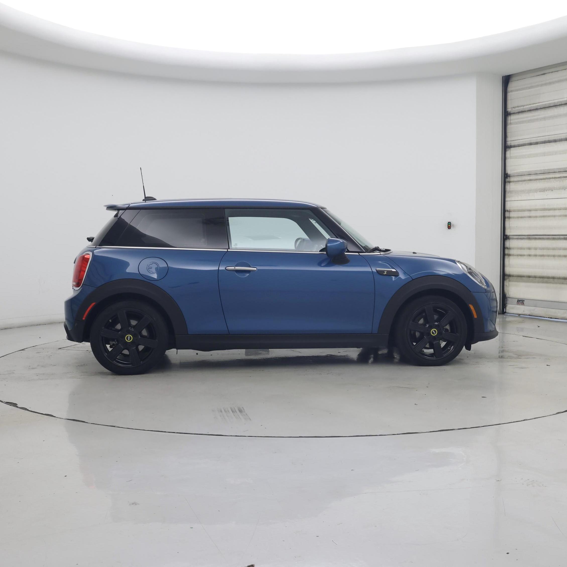 Thumbnail: 2023 MINI Cooper Hardtop - 7