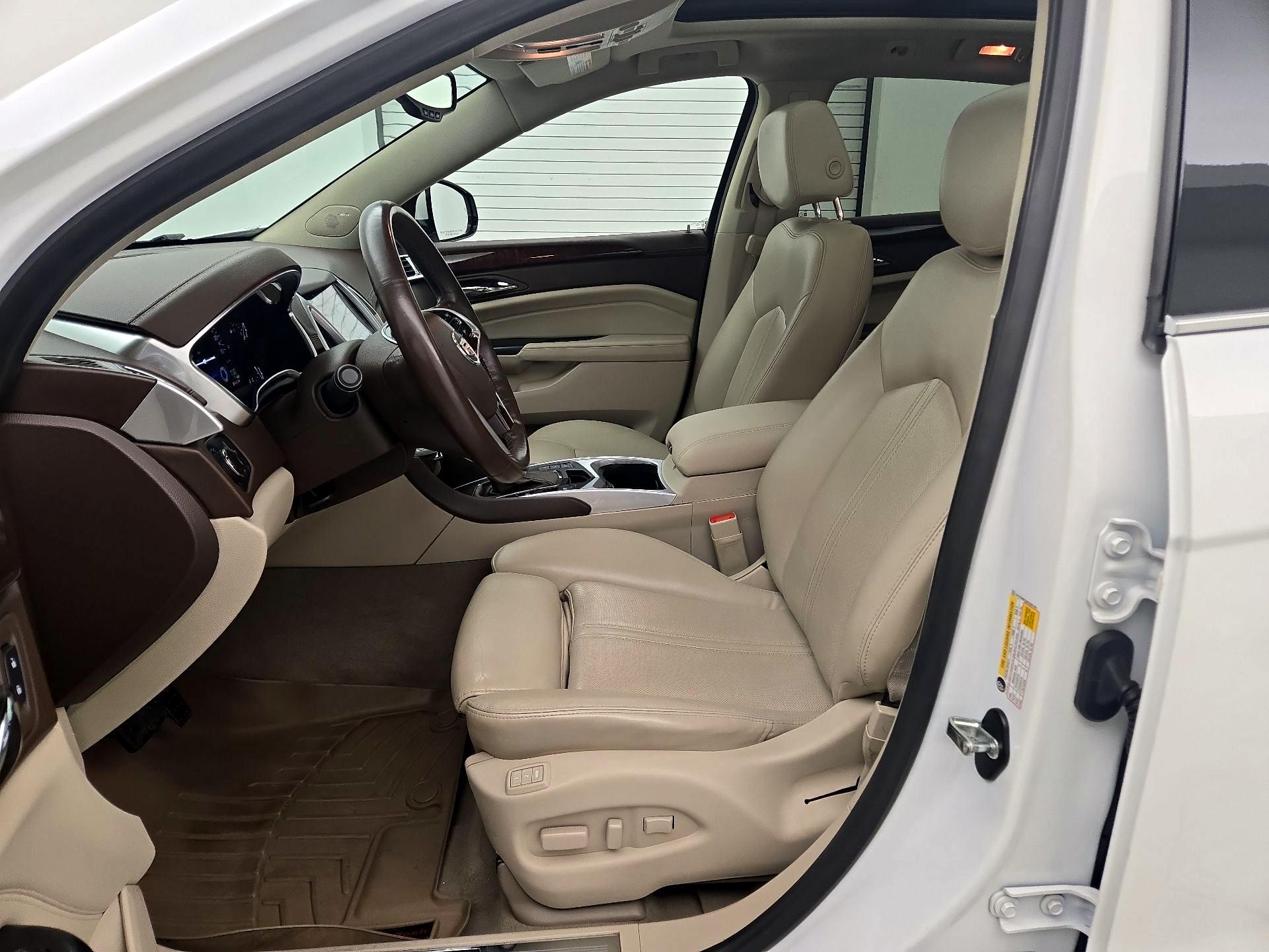 Thumbnail: 2016 Cadillac SRX - 11