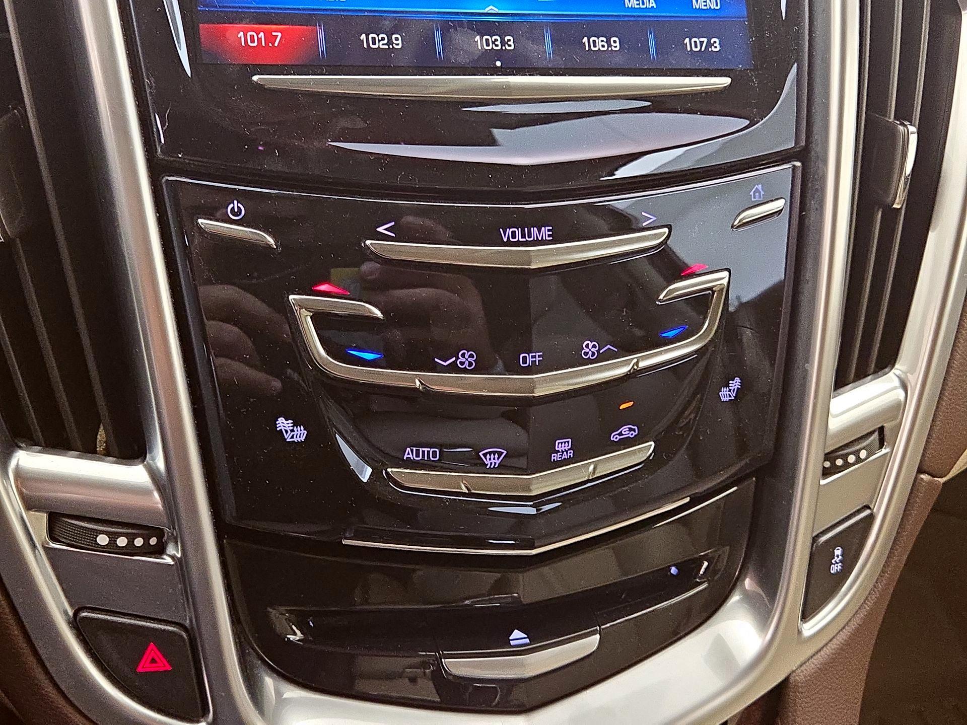 Thumbnail: 2016 Cadillac SRX - 17