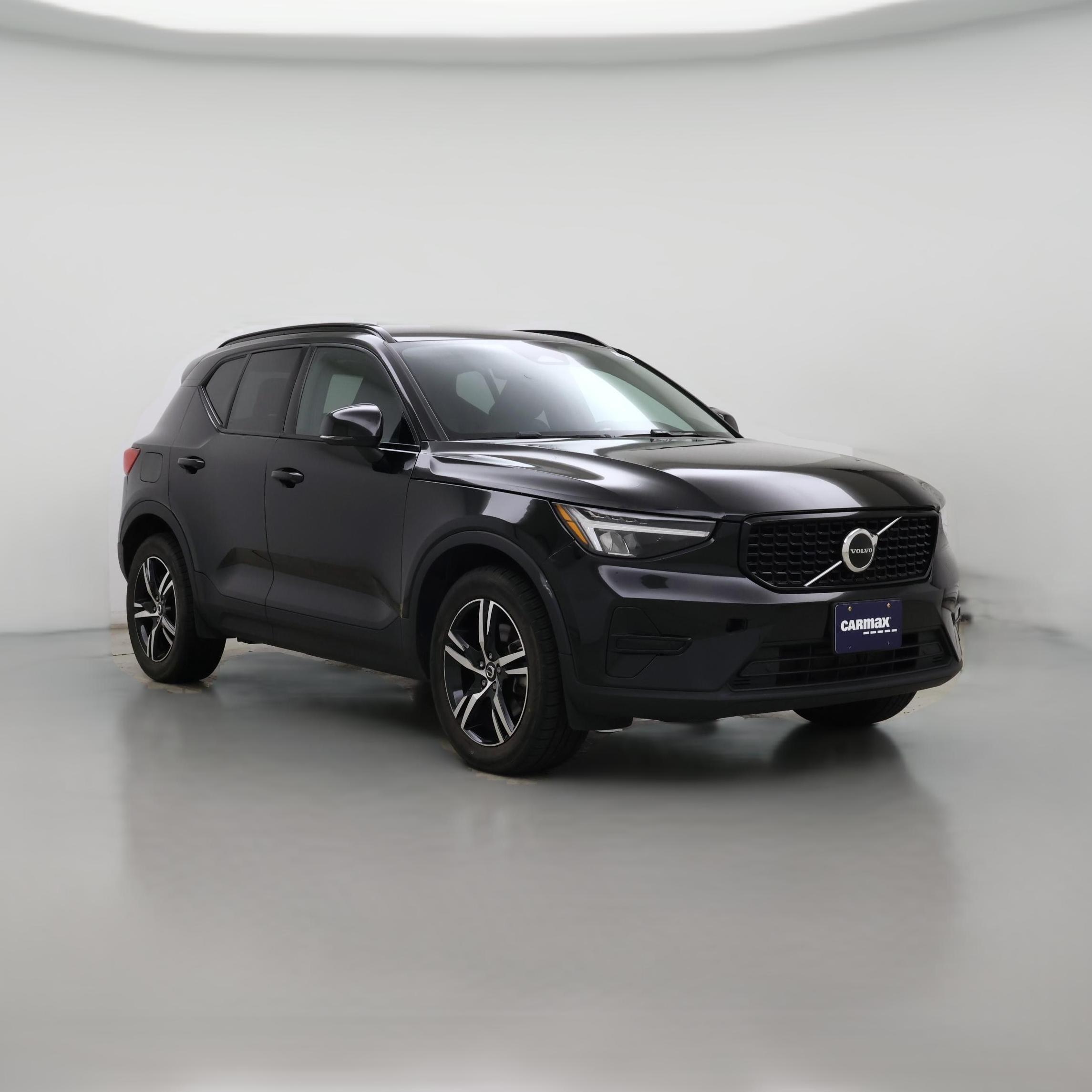 Thumbnail: 2024 Volvo XC40 - 1