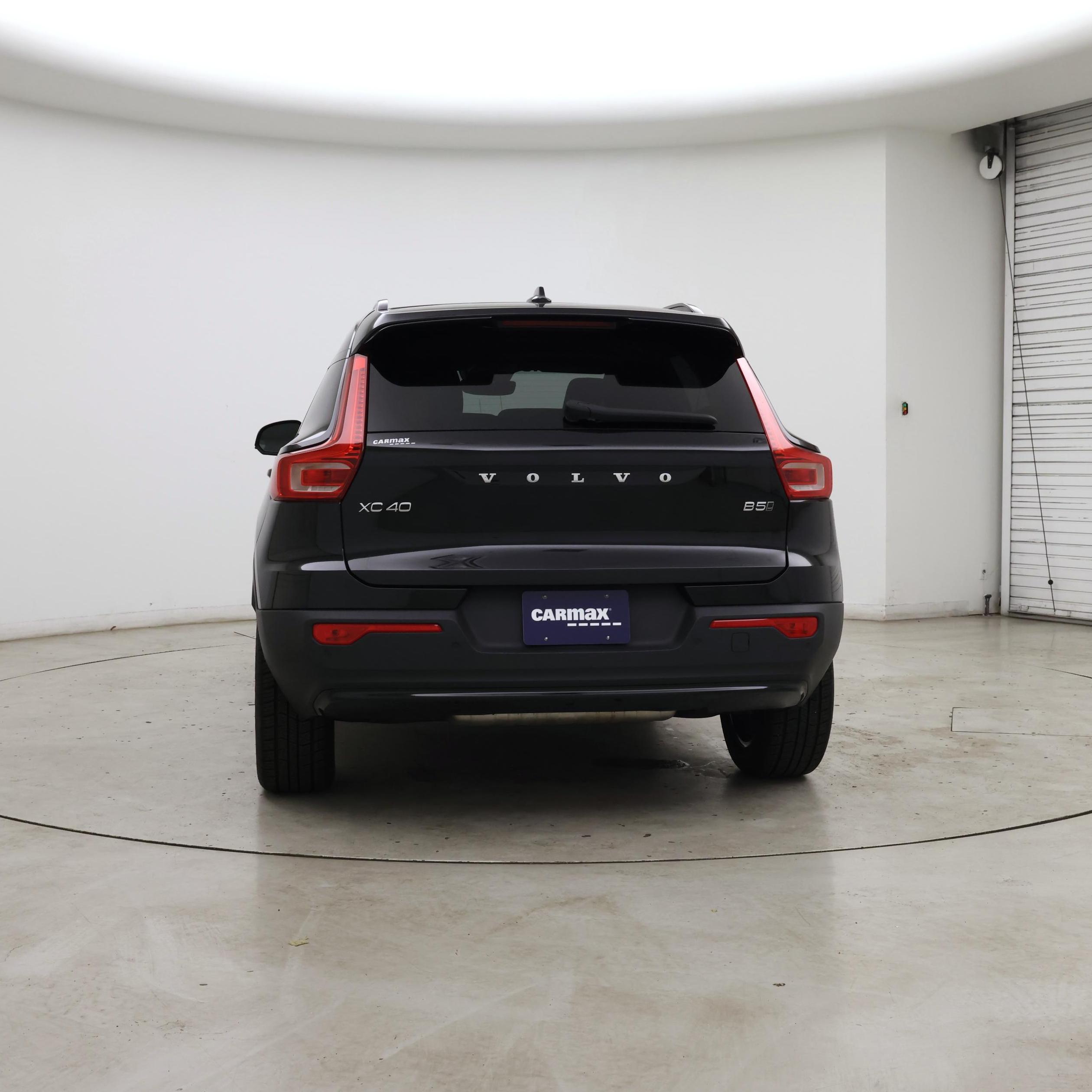 Thumbnail: 2024 Volvo XC40 - 6
