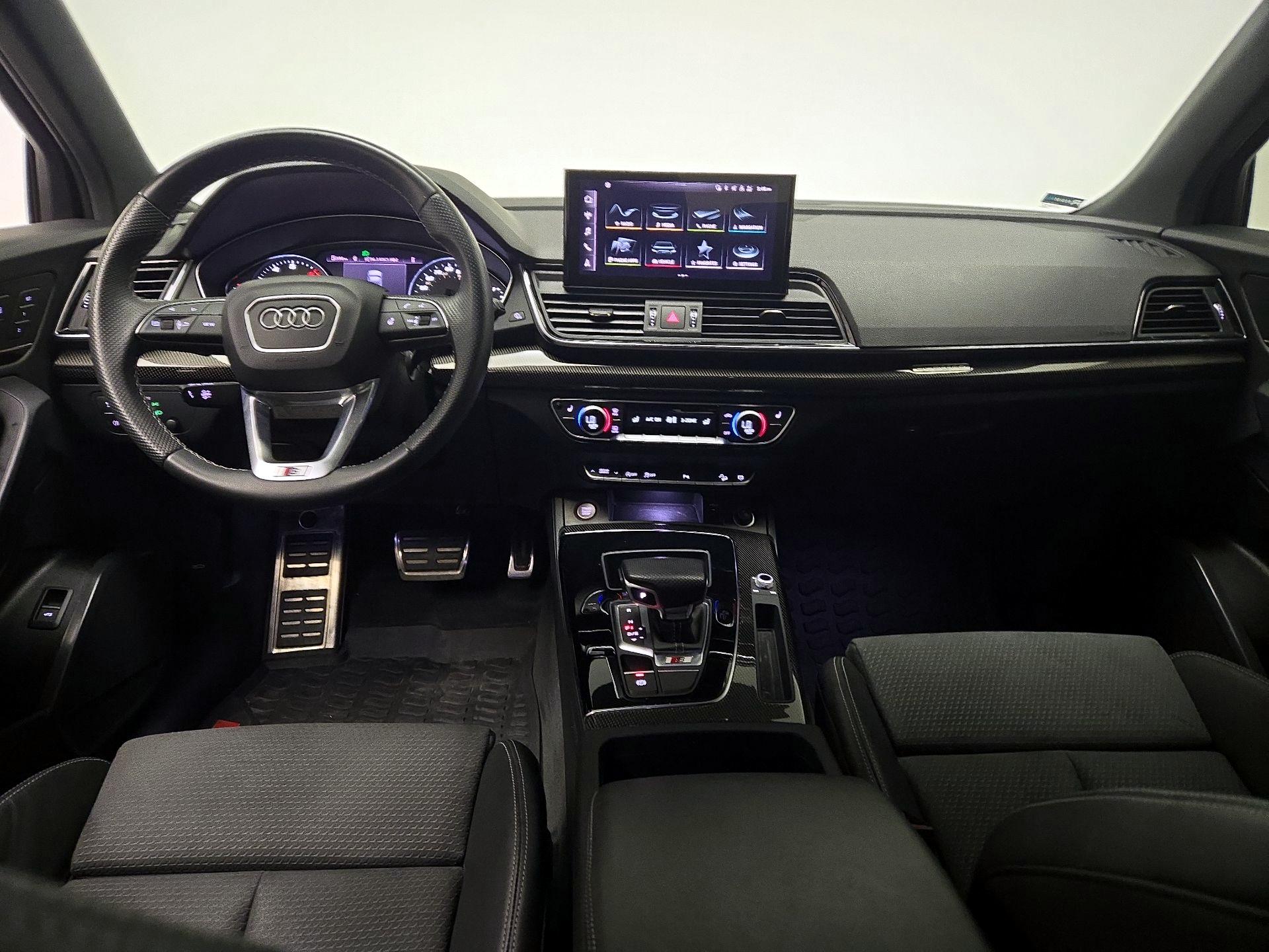 Thumbnail: 2022 Audi SQ5 - 9