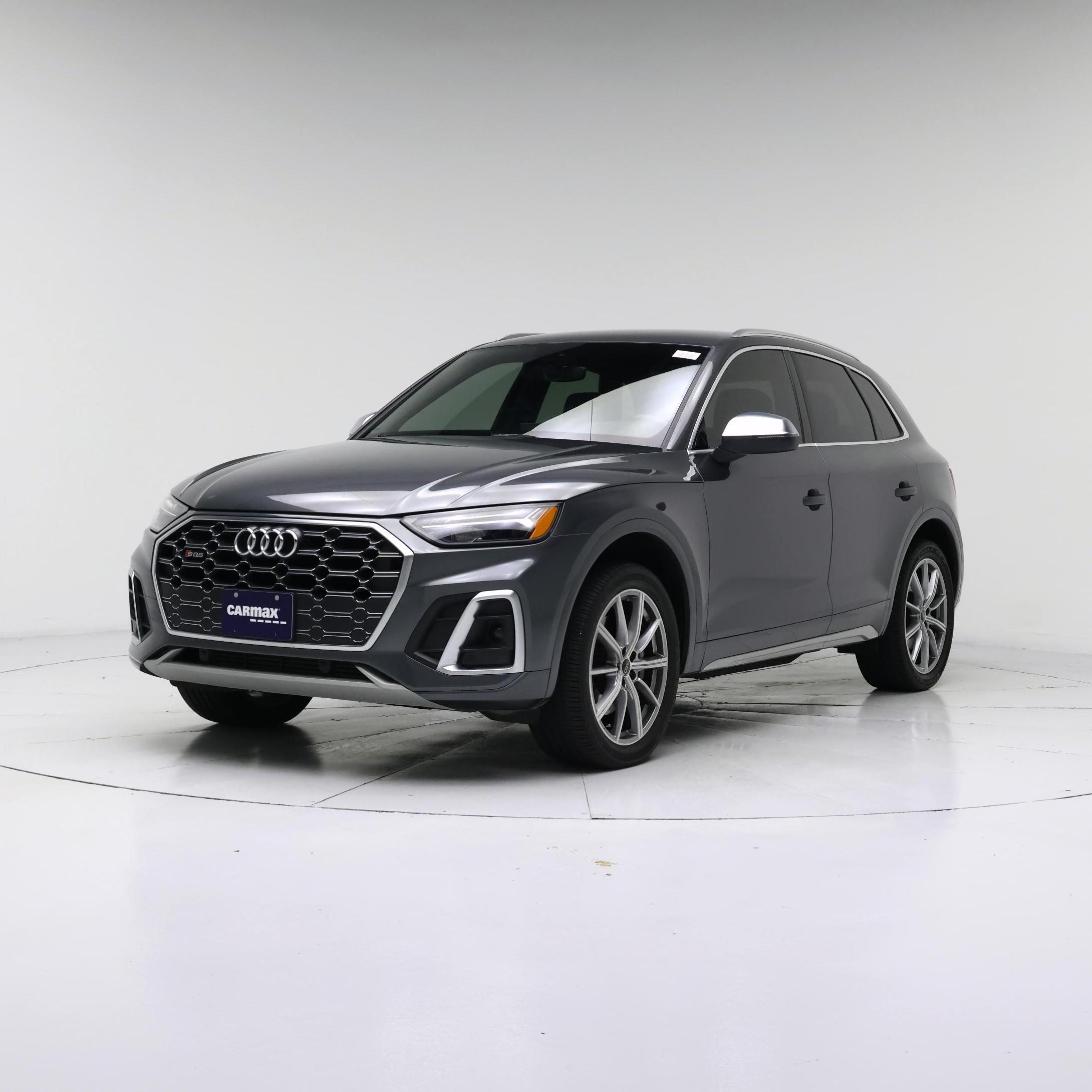 Thumbnail: 2022 Audi SQ5 - 4