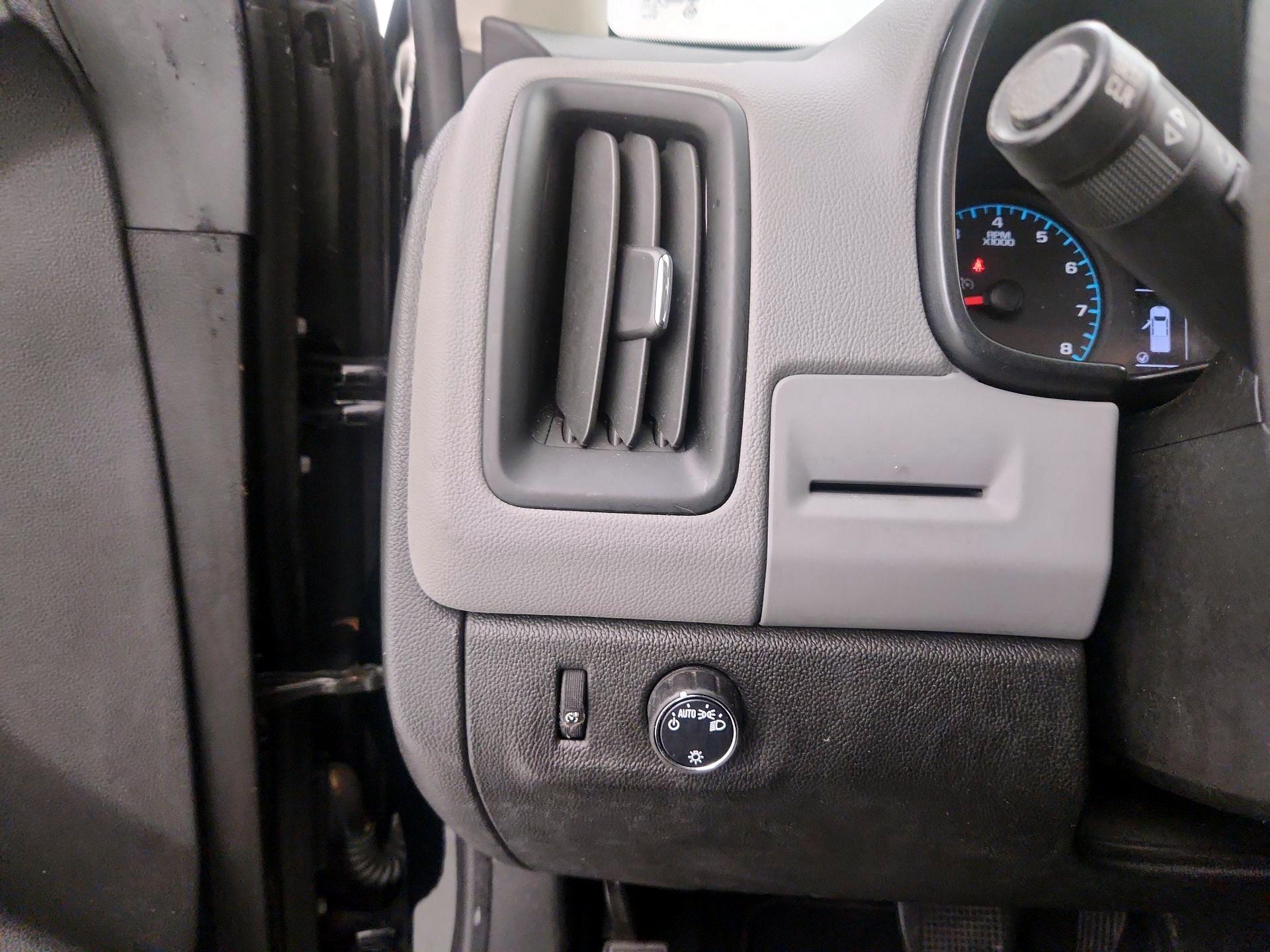 Thumbnail: 2016 Chevrolet Colorado - 13