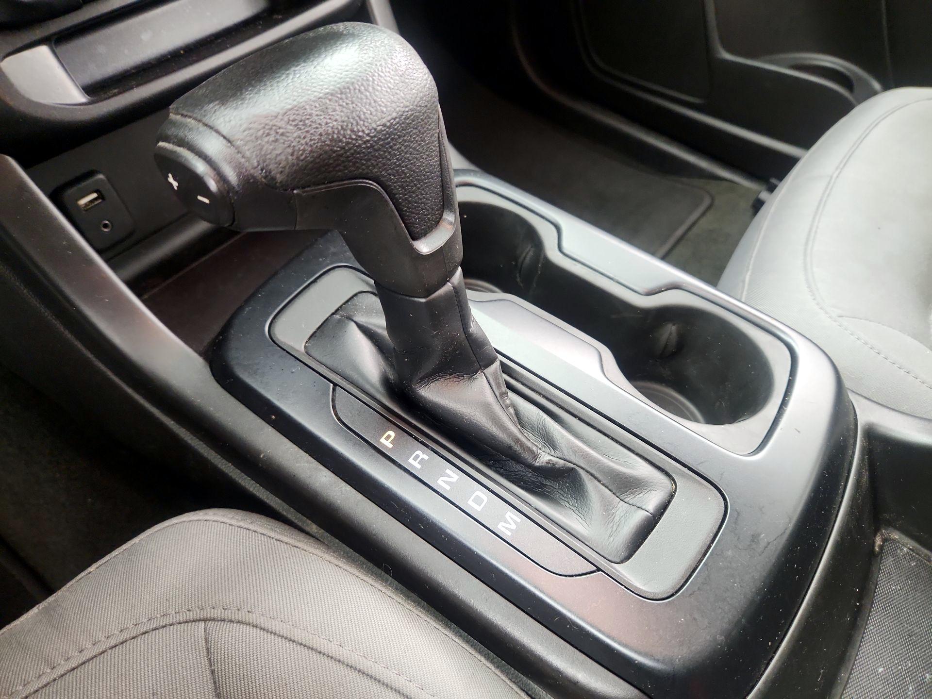 Thumbnail: 2016 Chevrolet Colorado - 17