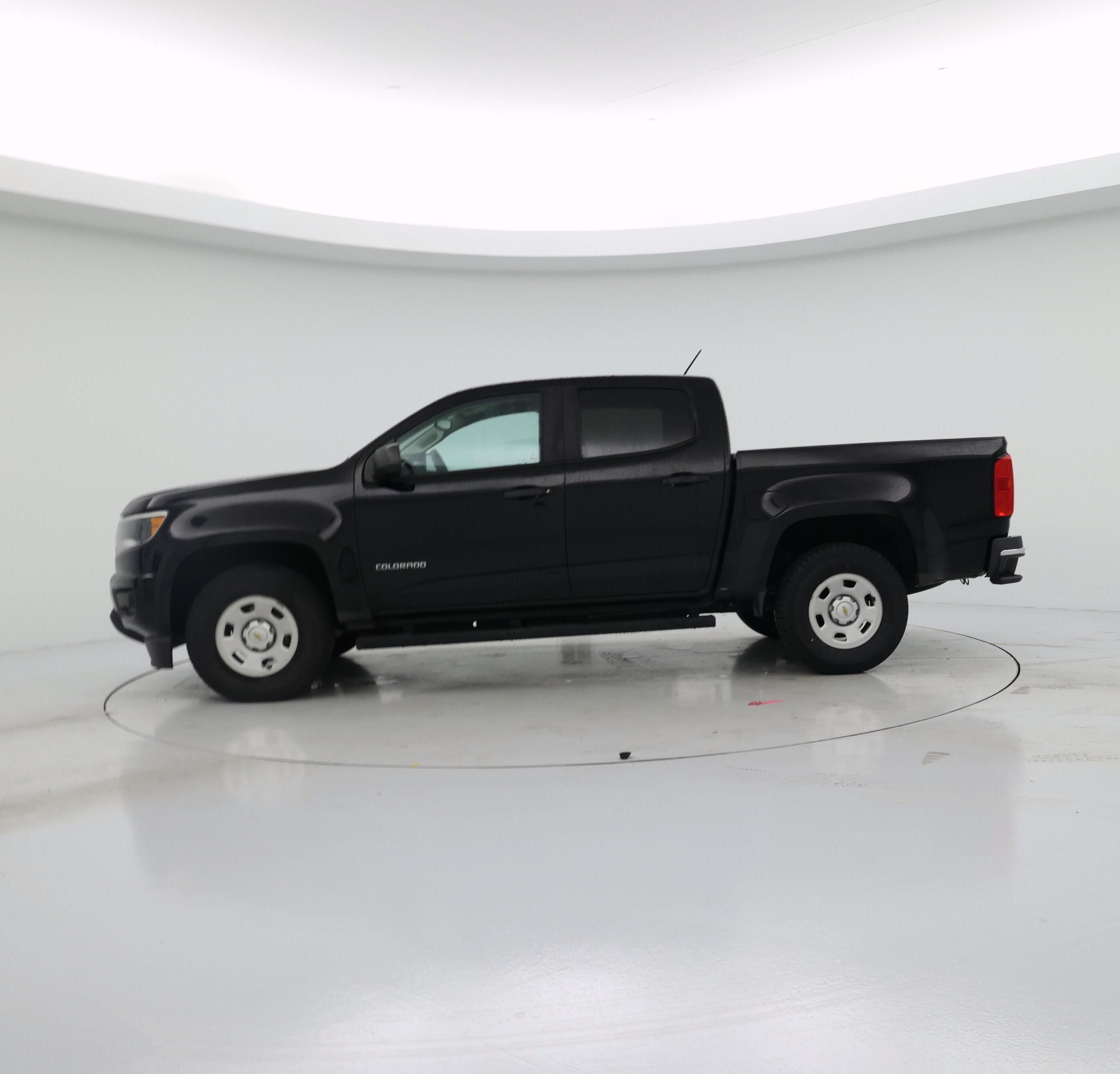 Thumbnail: 2016 Chevrolet Colorado - 3
