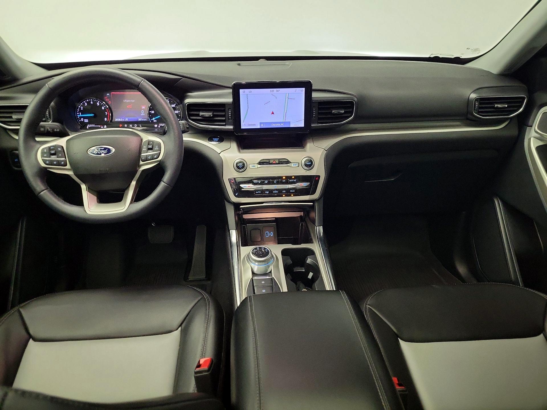Thumbnail: 2023 Ford Explorer - 9