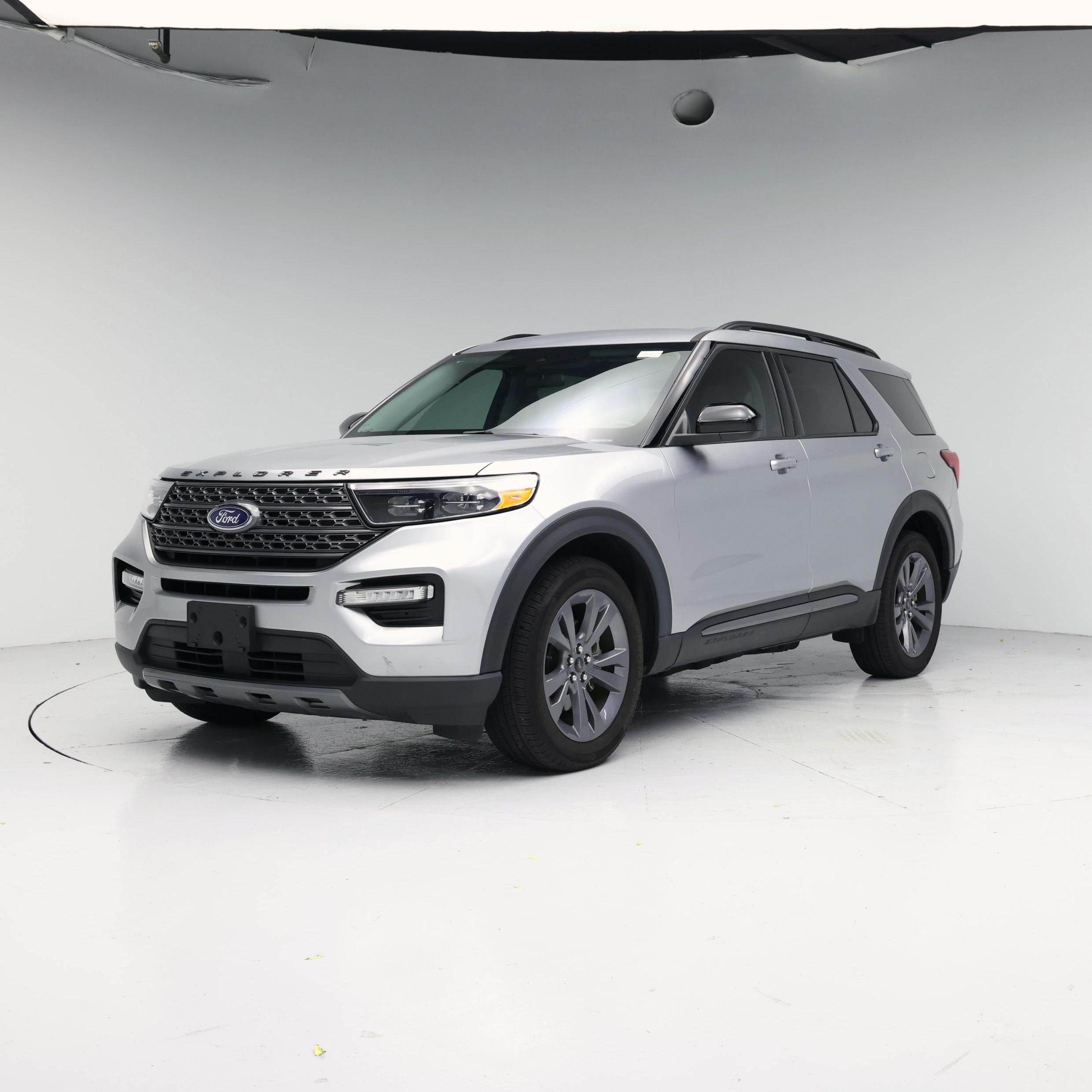 Thumbnail: 2023 Ford Explorer - 4