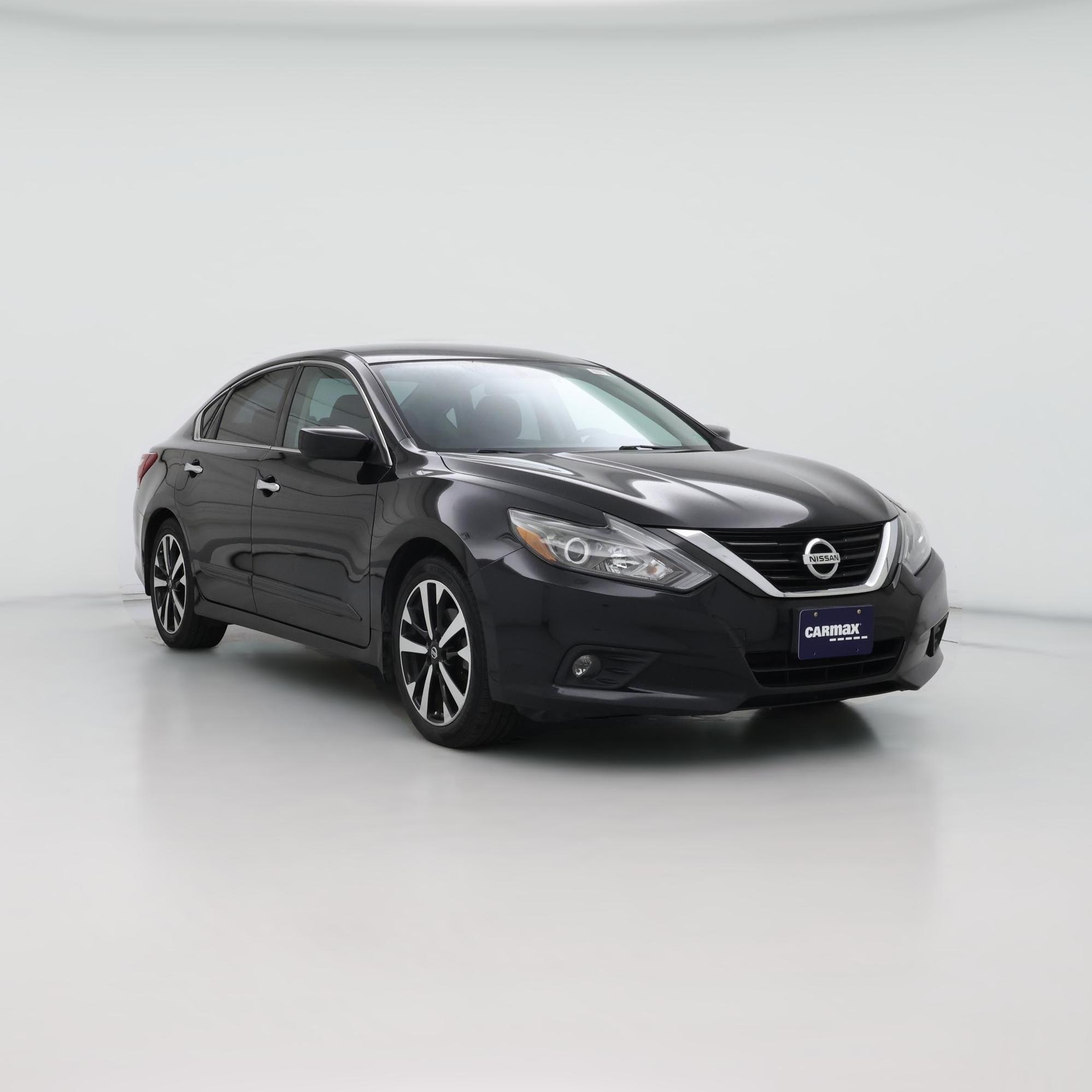 Thumbnail: 2018 Nissan Altima - 1