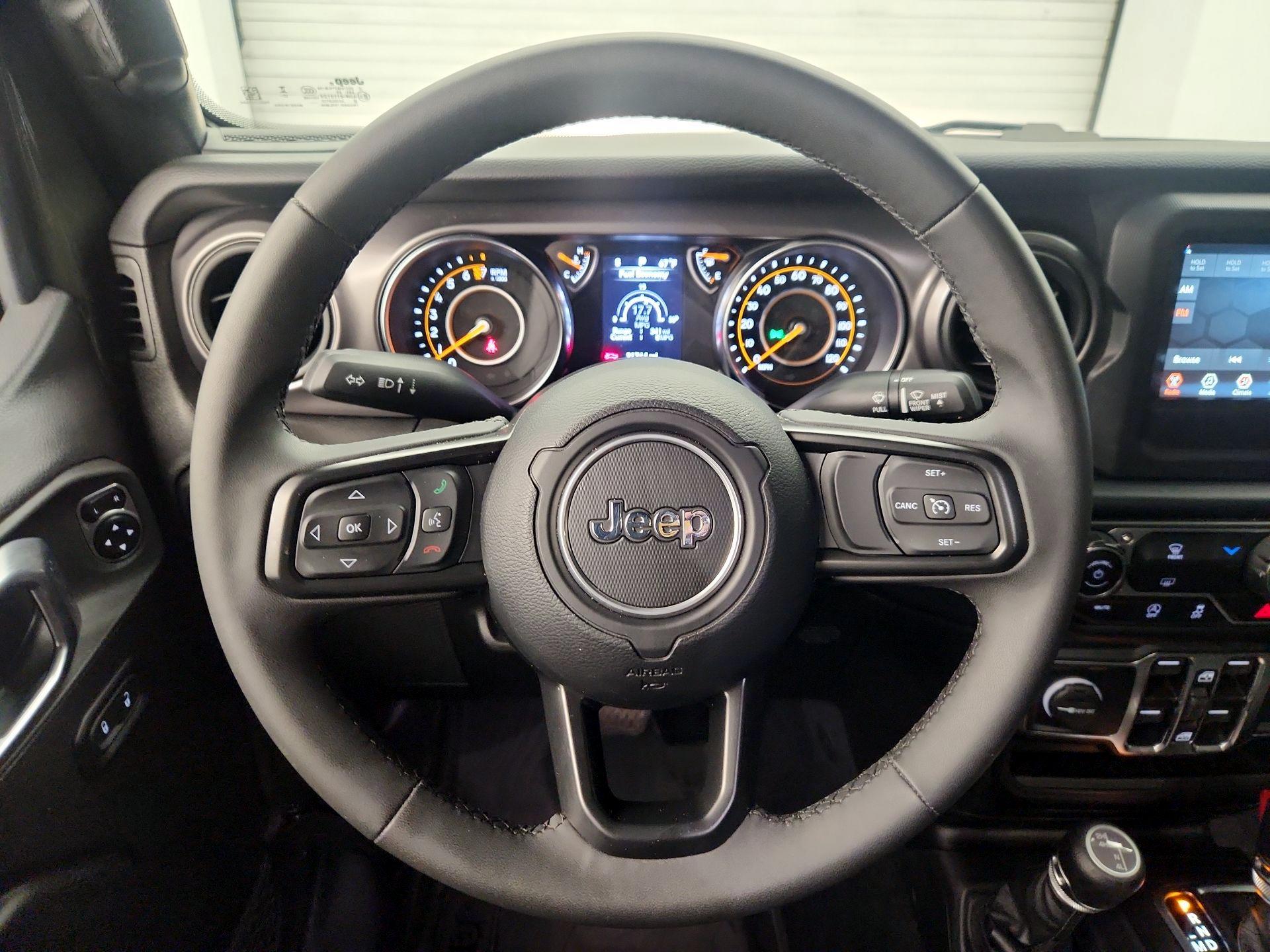 Thumbnail: 2023 Jeep Gladiator - 10