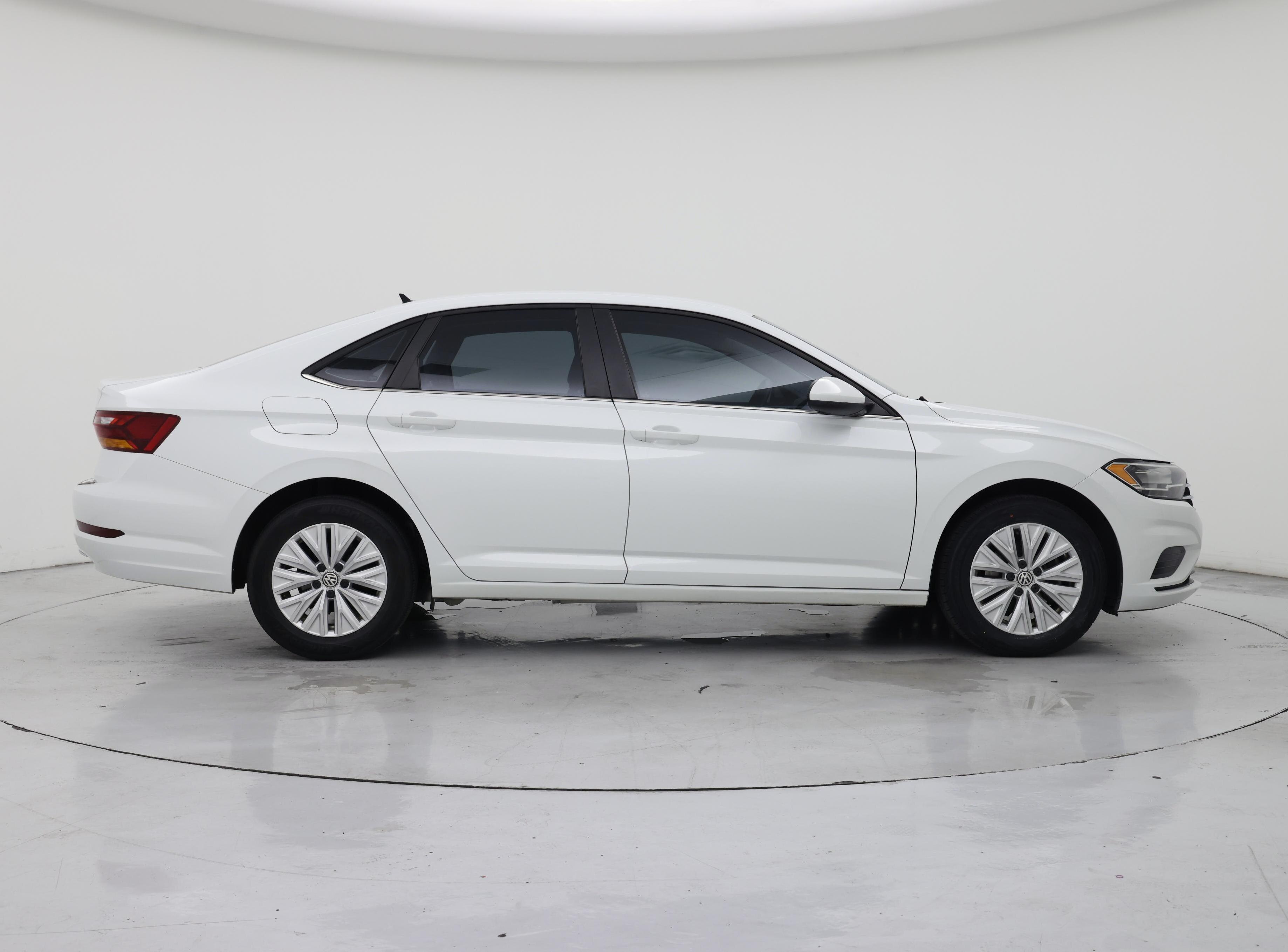 Thumbnail: 2019 Volkswagen Jetta - 7
